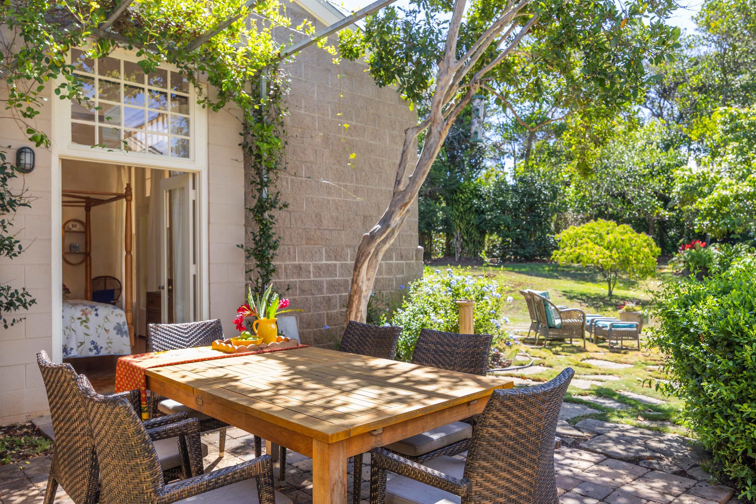 2625  Kokomo Rd , Haiku home - photo 14 of 50