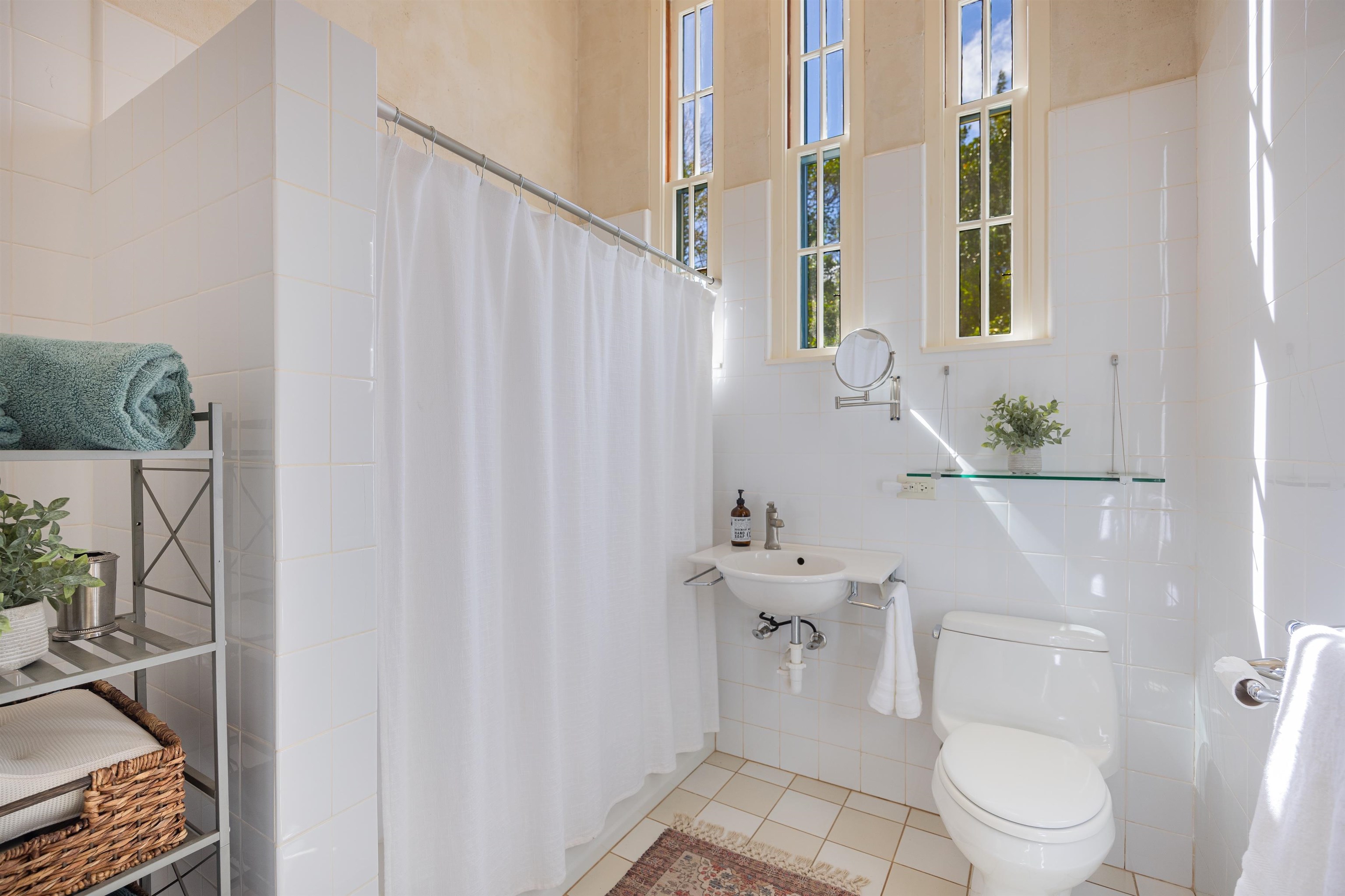 2625  Kokomo Rd , Haiku home - photo 34 of 50