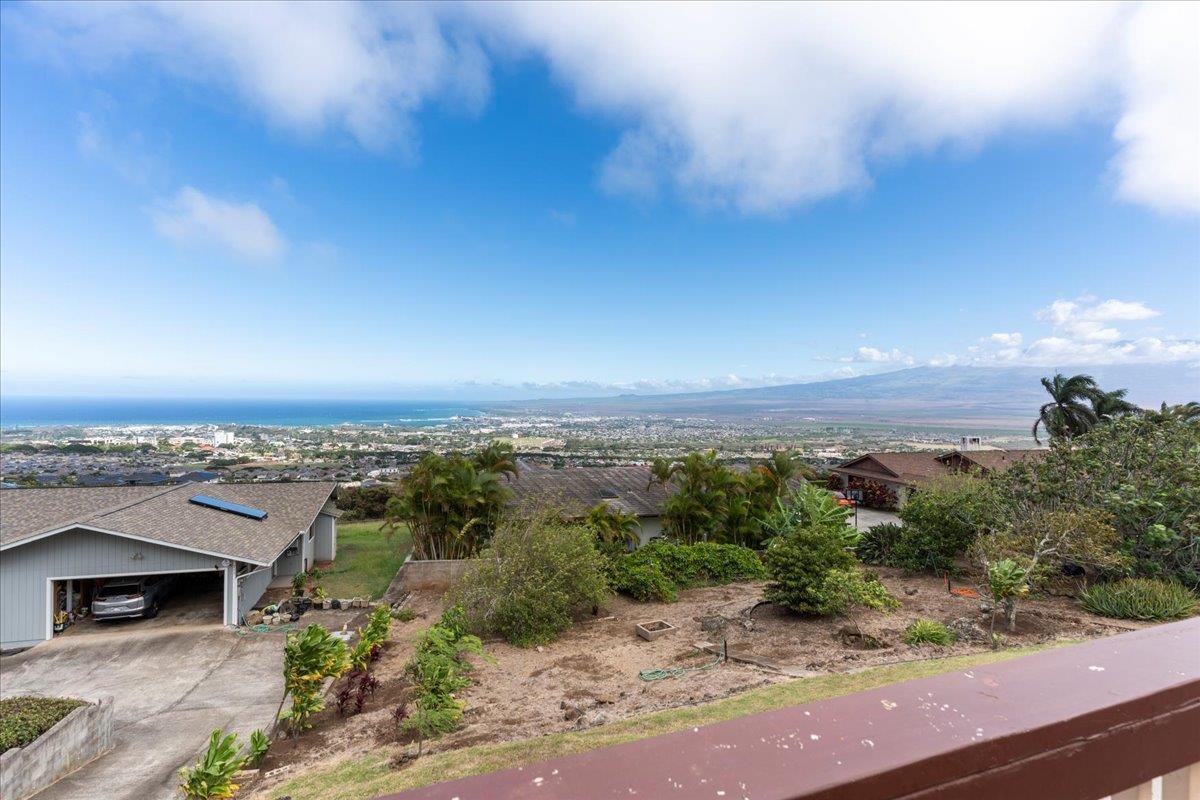 263  S Alu Rd Old Wailuku Heights, Wailuku home - photo 29 of 43