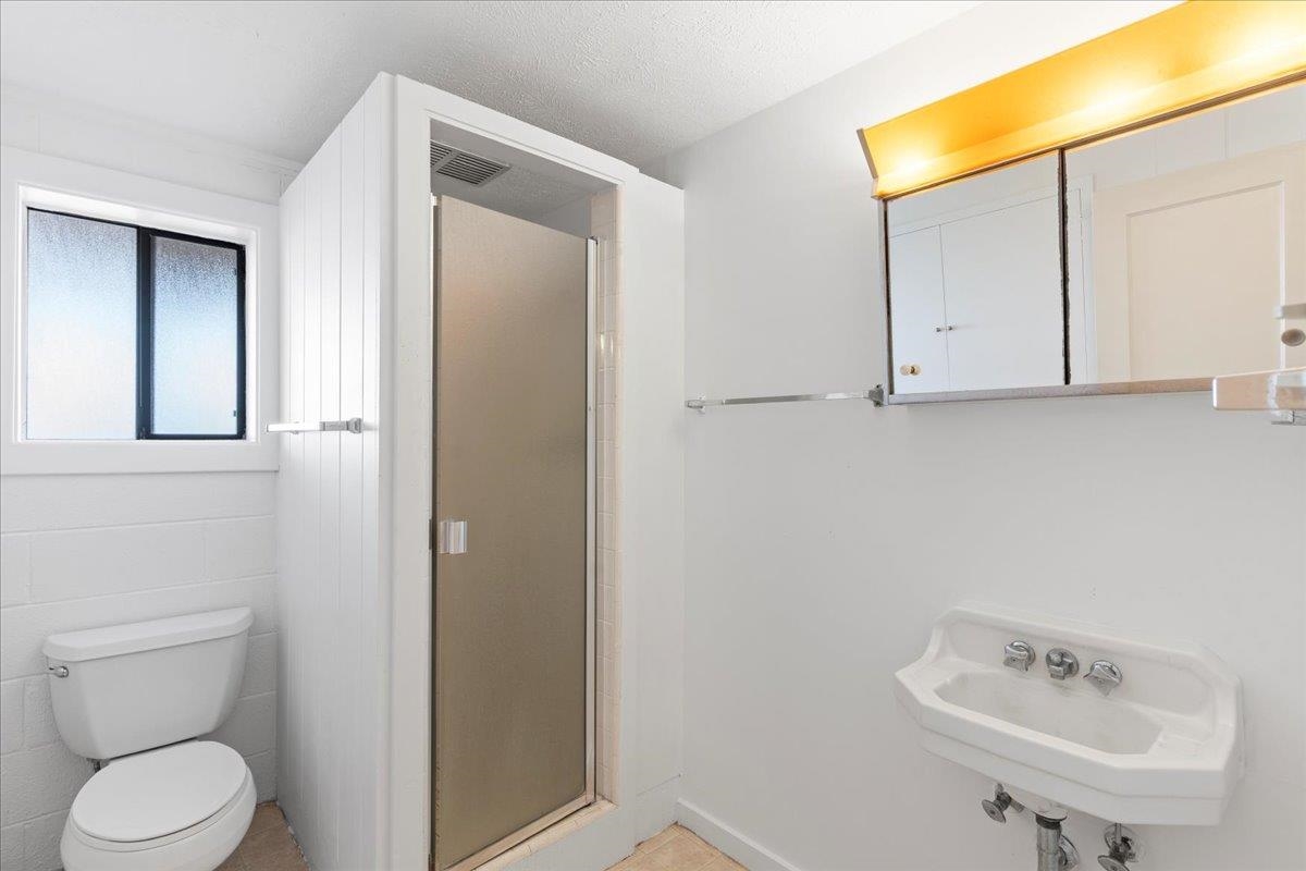 263  Alu Rd Old Wailuku Heights, Wailuku home - photo 39 of 43