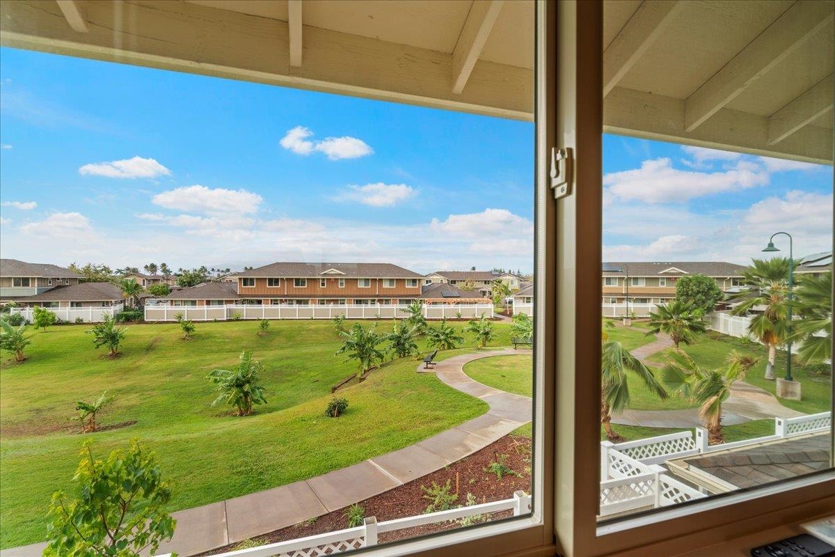 Kahoma Village condo # 12-105, Lahaina, Hawaii - photo 27 of 48
