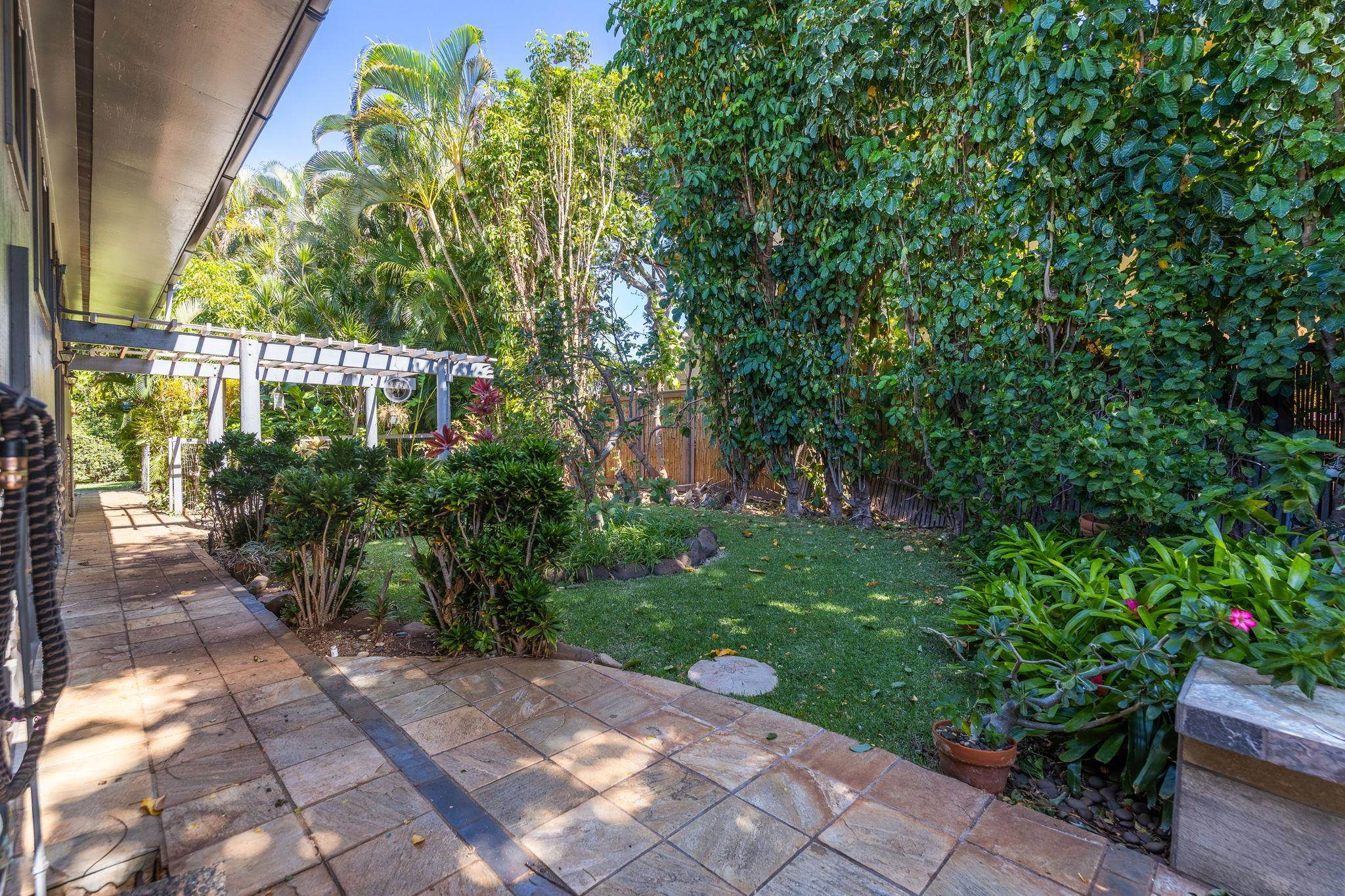 2630  Kanakanui Rd , Kihei home - photo 19 of 33