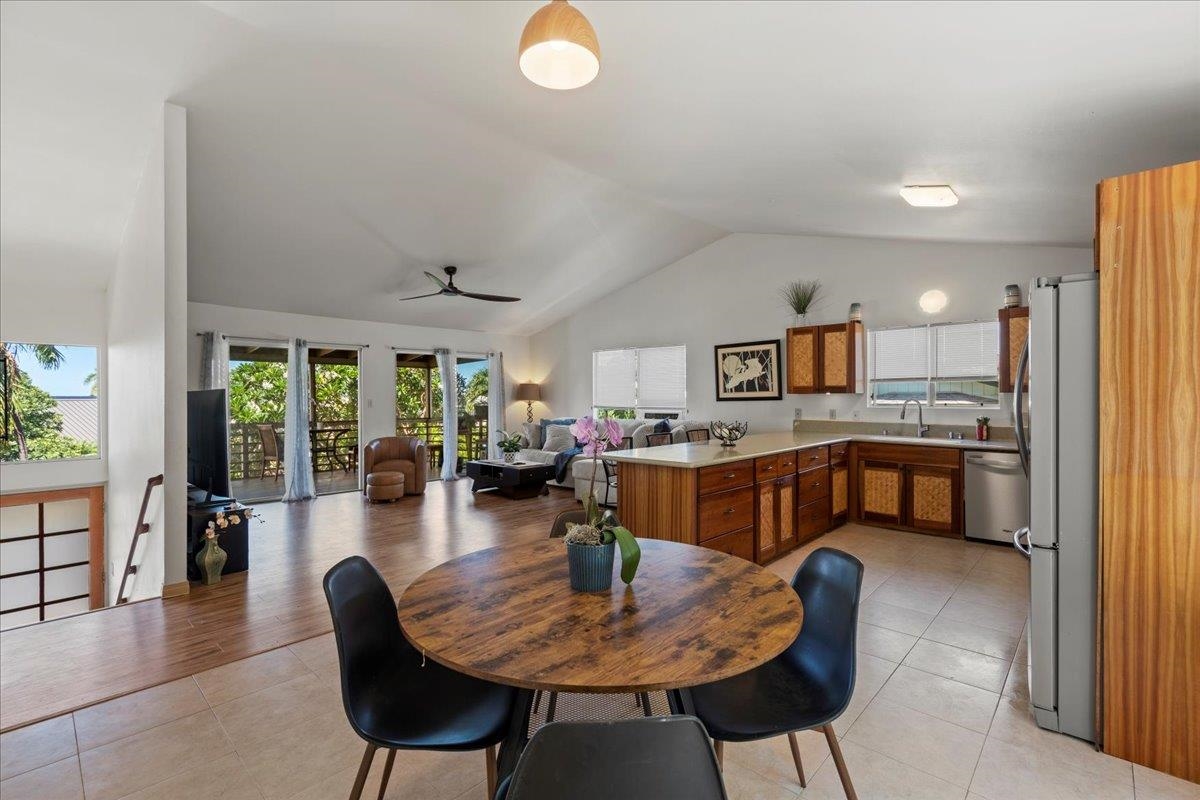 2635  Lioholo Pl Keonekai Heights, Kihei home - photo 4 of 43