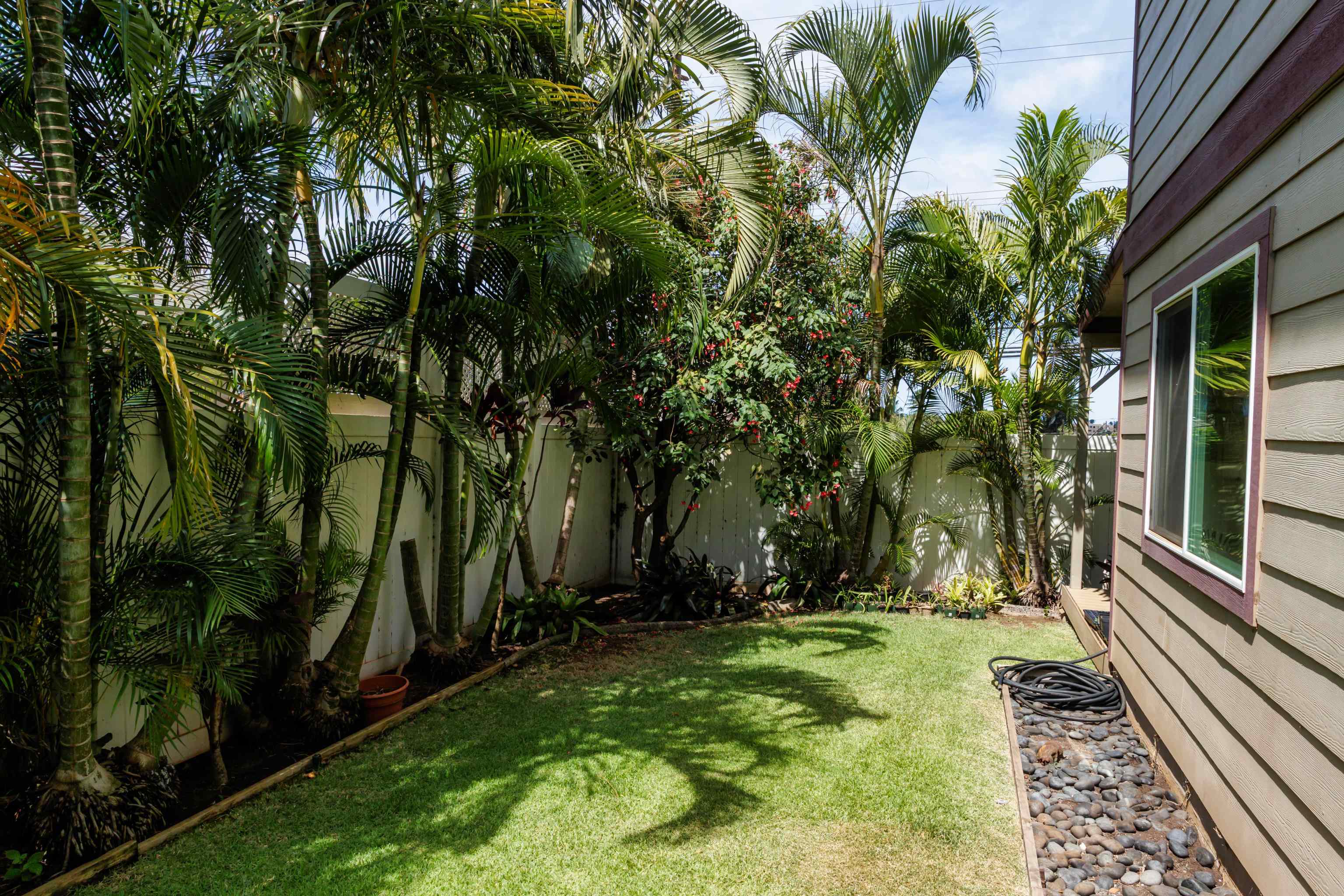 264  Kawailani Cir Piilani Village, Kihei home - photo 33 of 36