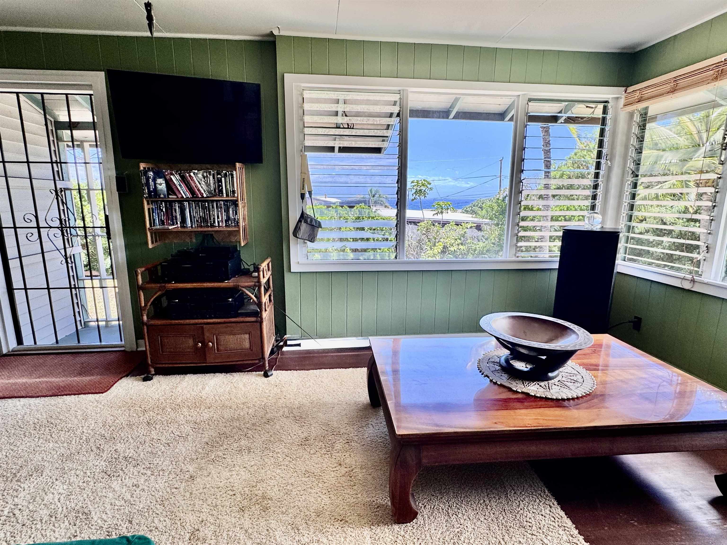265  Aahi Pl , Molokai home - photo 5 of 43
