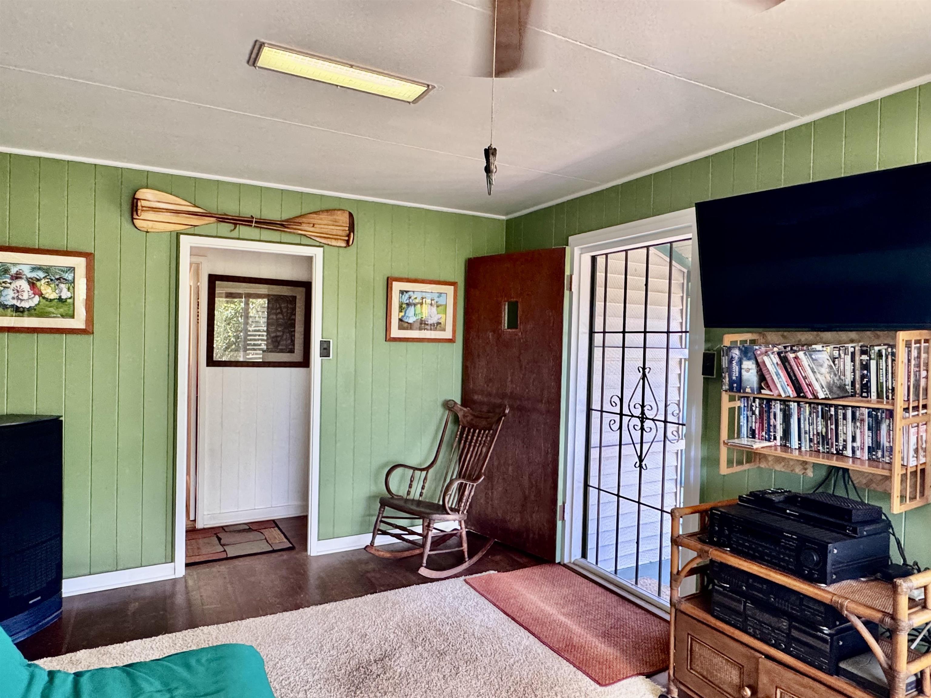 265  Aahi Pl , Molokai home - photo 6 of 43