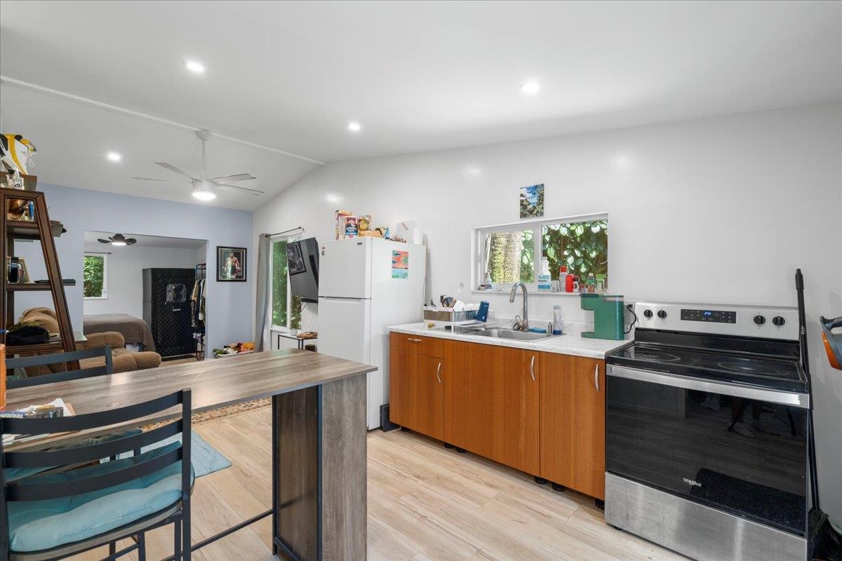 265  Hahana Rd , Haiku home - photo 21 of 48