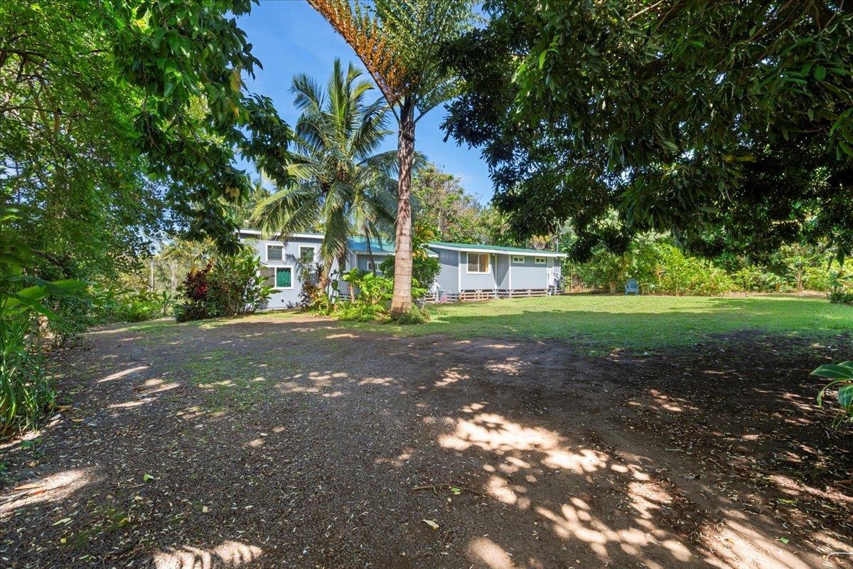 265  Hahana Rd , Haiku home - photo 4 of 49