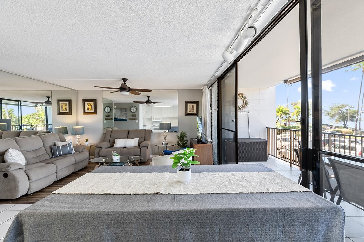 Maui Parkshore condo # 212, Kihei, Hawaii - photo 10 of 35