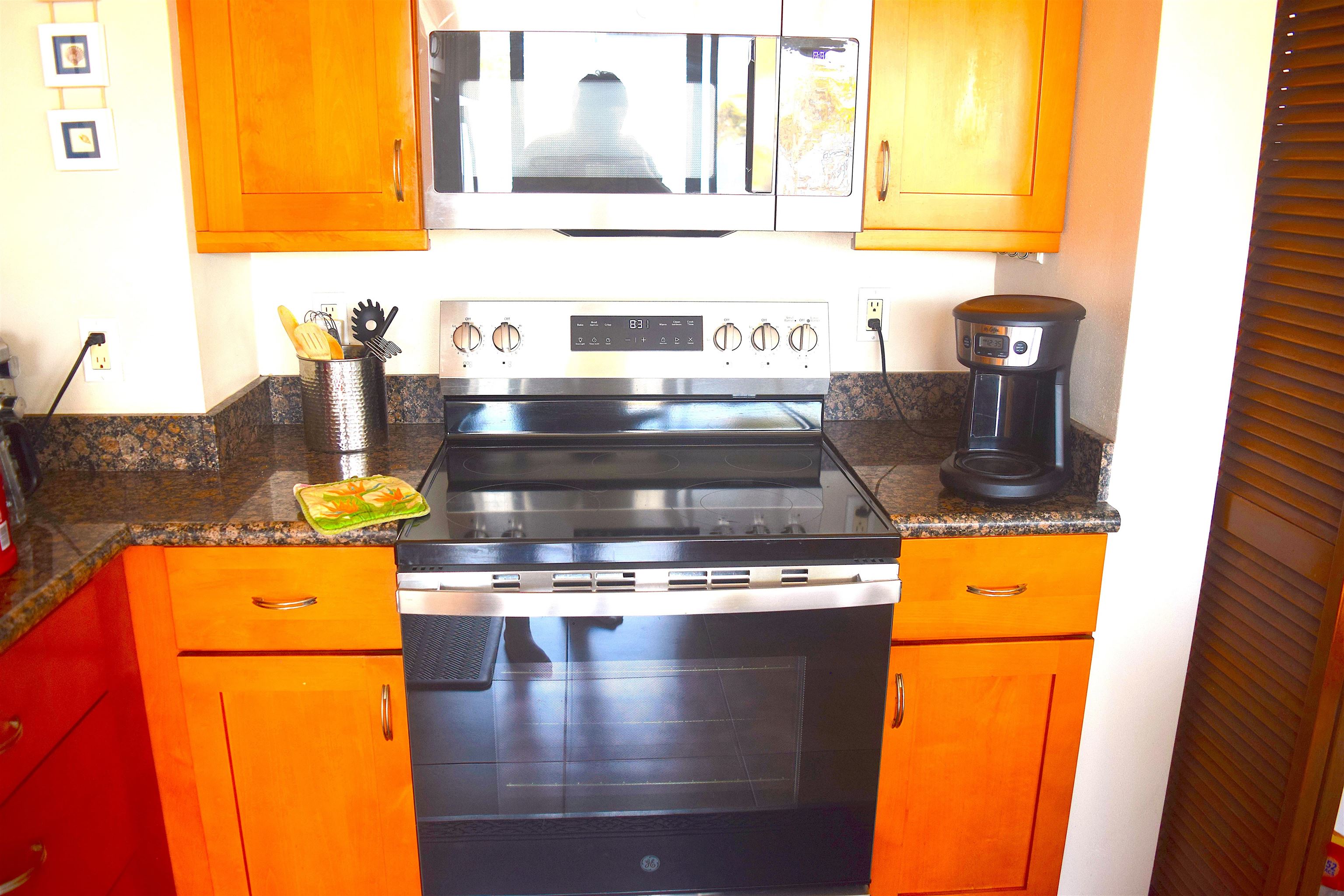 Maui Parkshore condo # 309, Kihei, Hawaii - photo 6 of 29