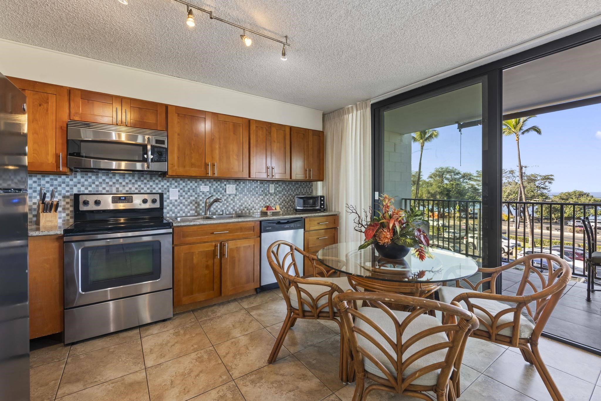 Maui Parkshore condo # 313, Kihei, Hawaii - photo 4 of 50