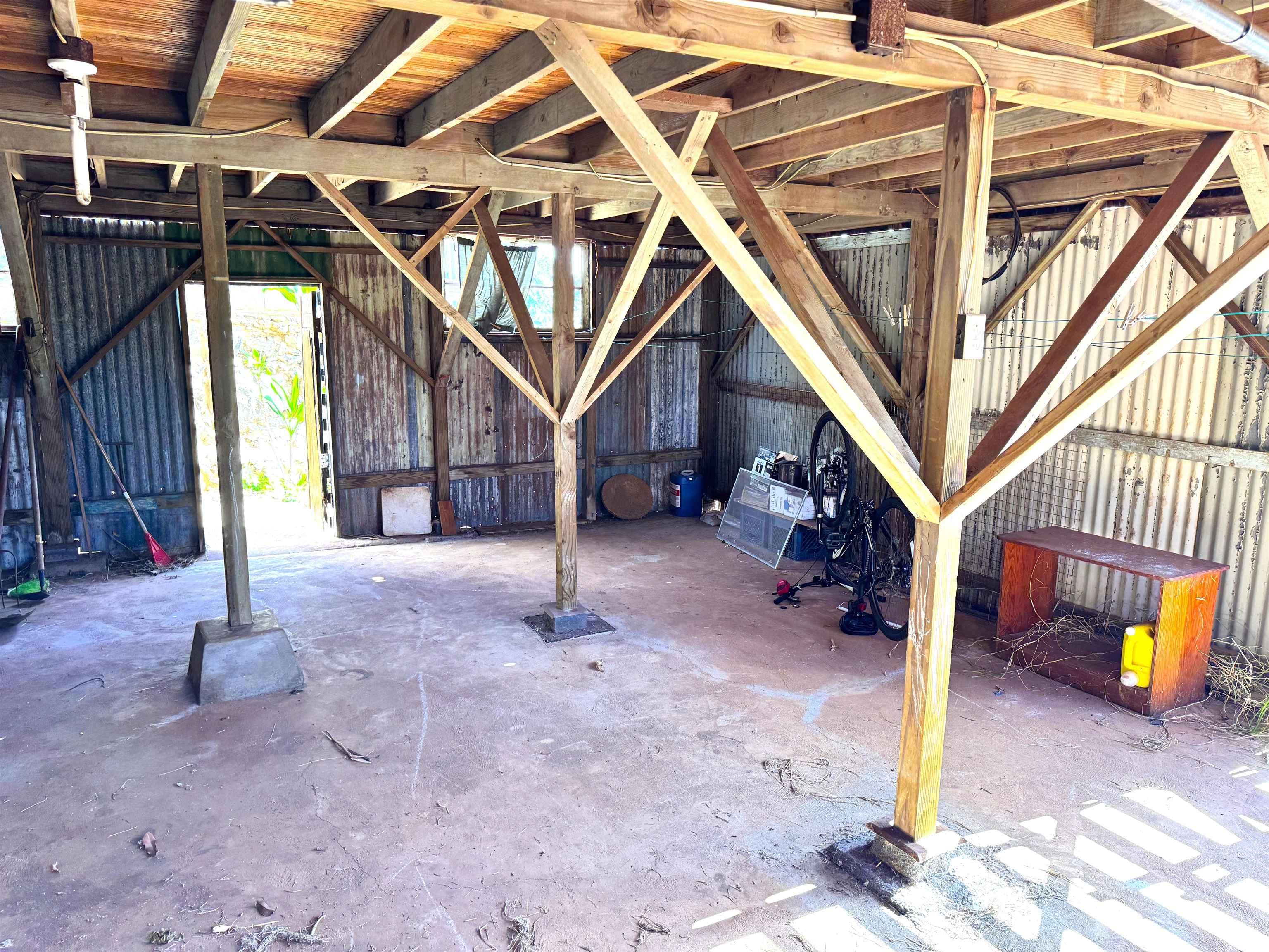 266  Kikipua St , Molokai home - photo 7 of 25