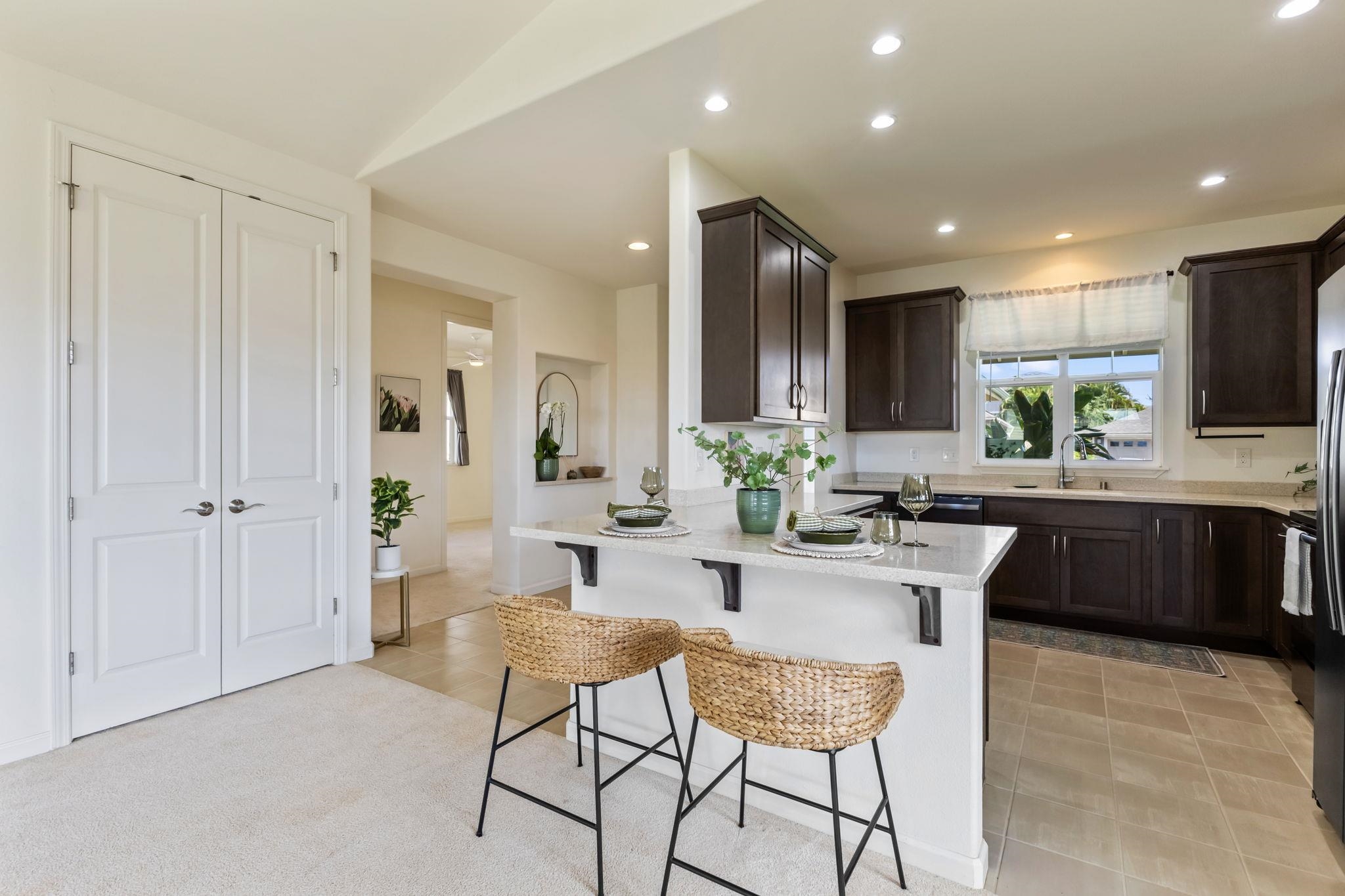 266  Puaehu St Kehalani, Wailuku home - photo 9 of 47