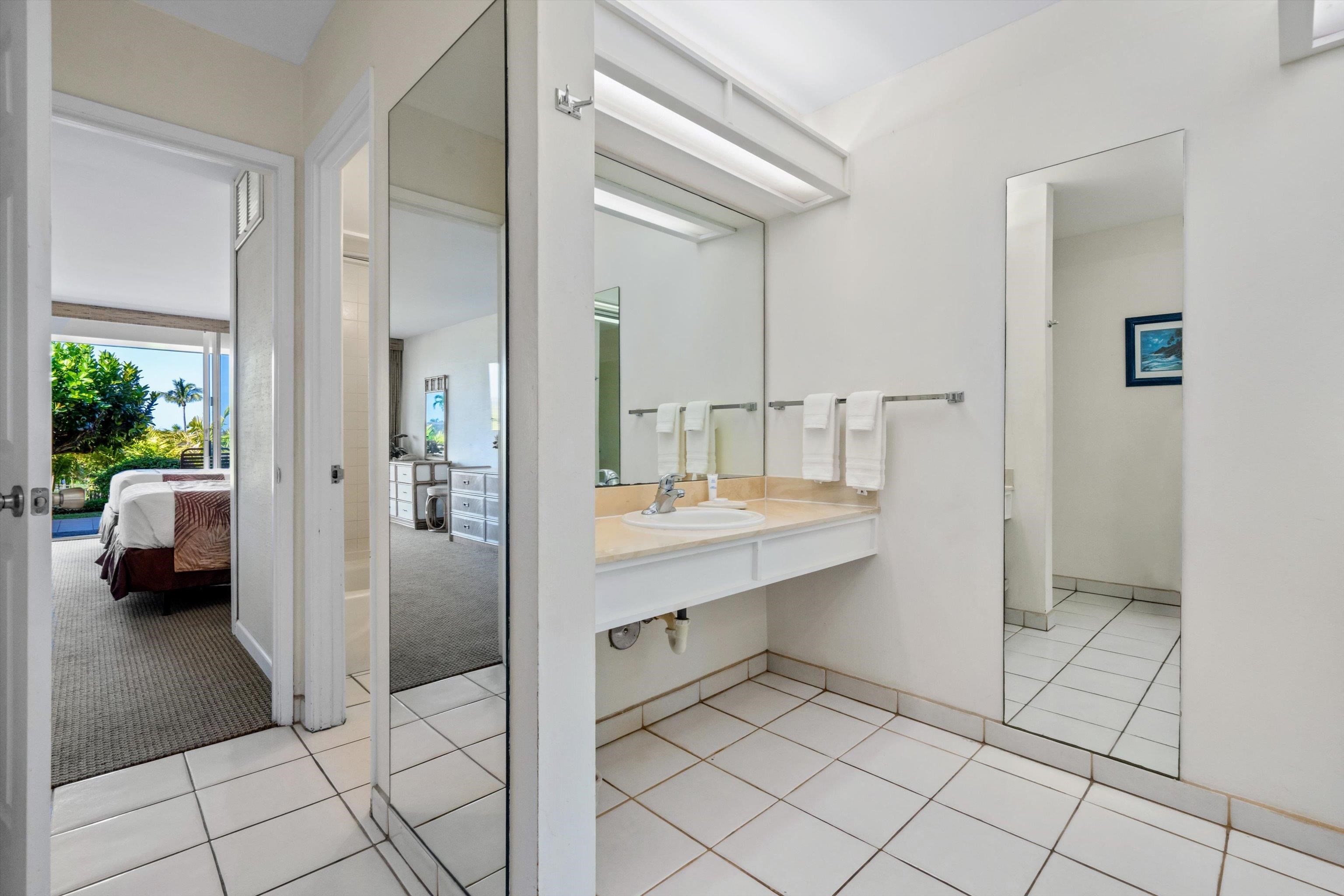 Maui Eldorado I condo # D103, Lahaina, Hawaii - photo 21 of 47