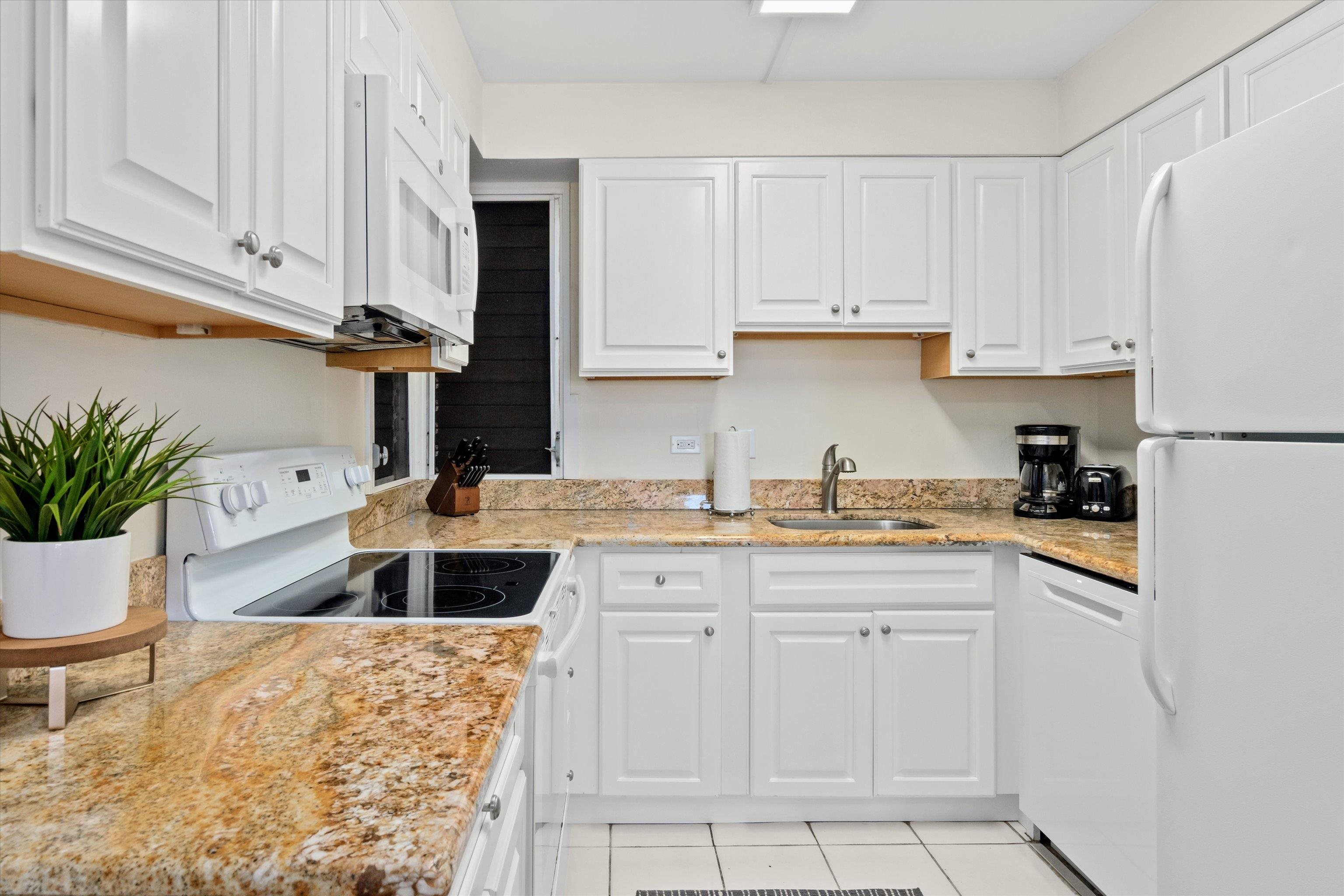 Maui Eldorado I condo # D103, Lahaina, Hawaii - photo 7 of 47