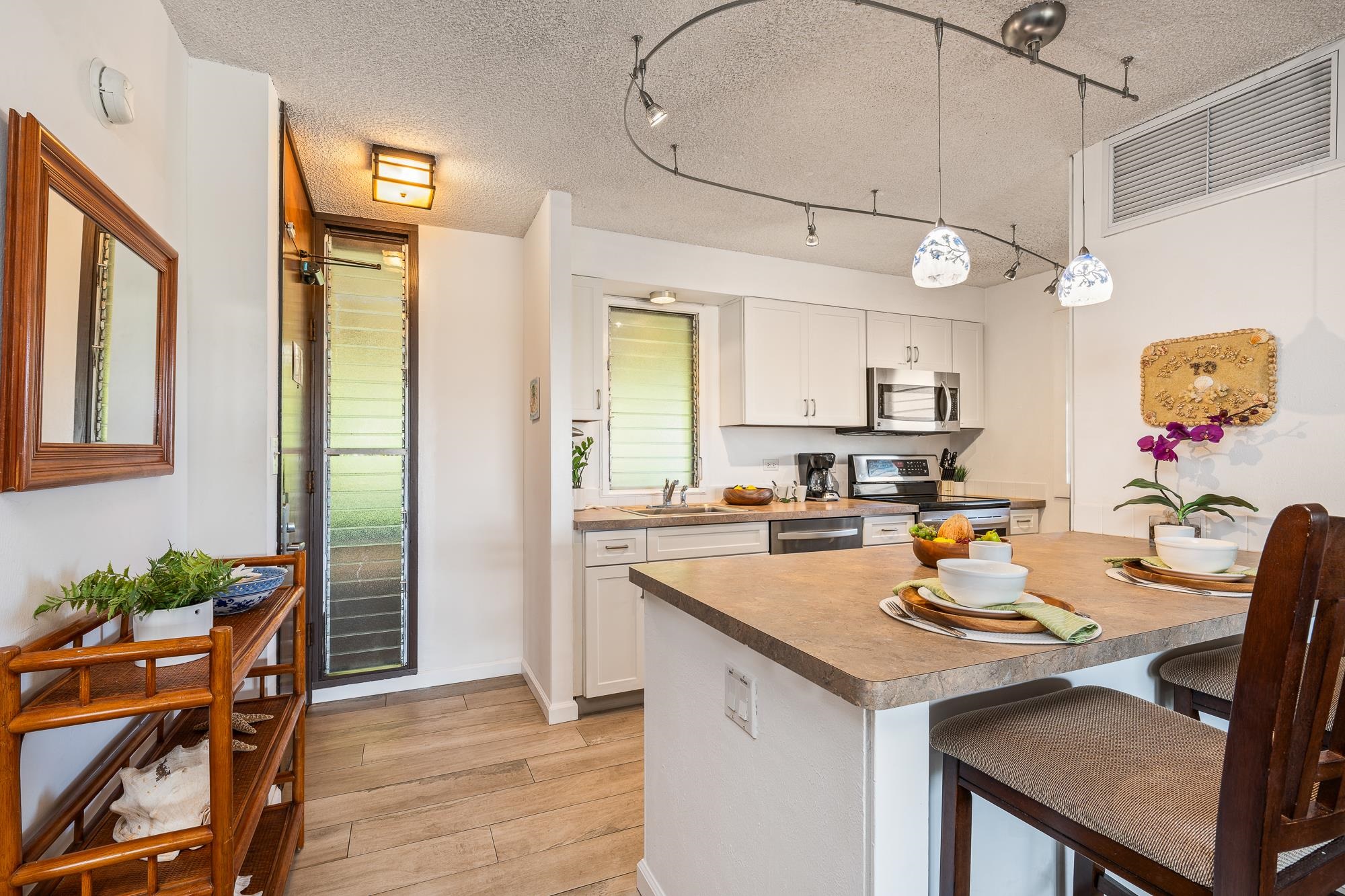 Maui Eldorado I condo # E204, Lahaina, Hawaii - photo 47 of 50