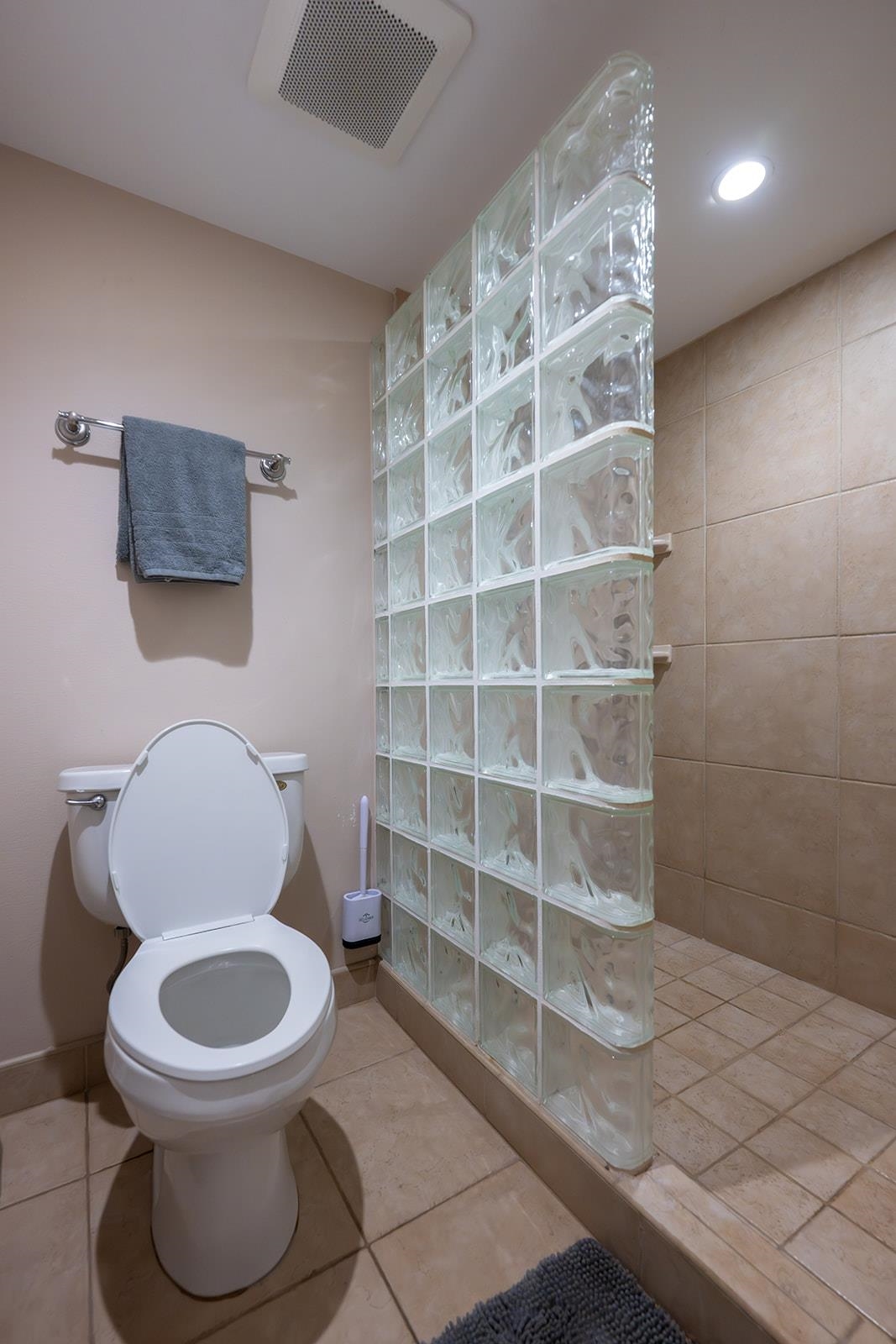 Maui Eldorado I condo # F-201, Lahaina, Hawaii - photo 35 of 50