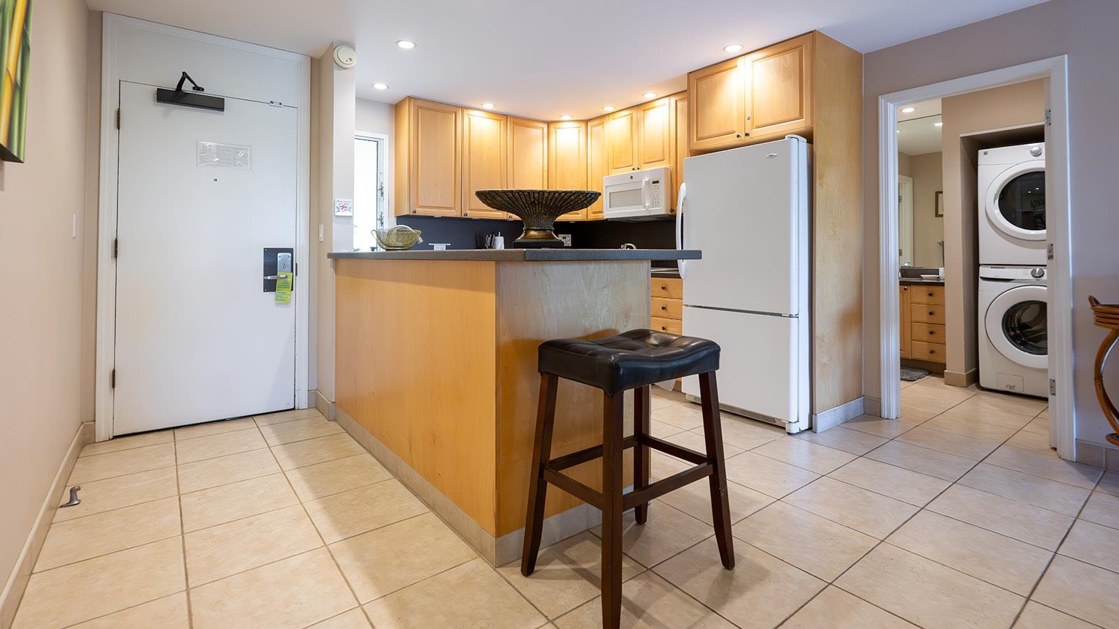 Maui Eldorado I condo # F-201, Lahaina, Hawaii - photo 10 of 50