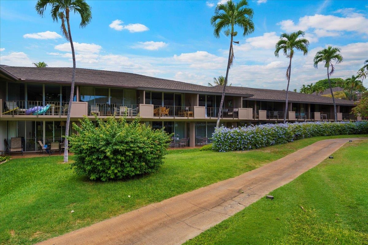 Maui Eldorado I condo # J-211, Lahaina, Hawaii - photo 31 of 47