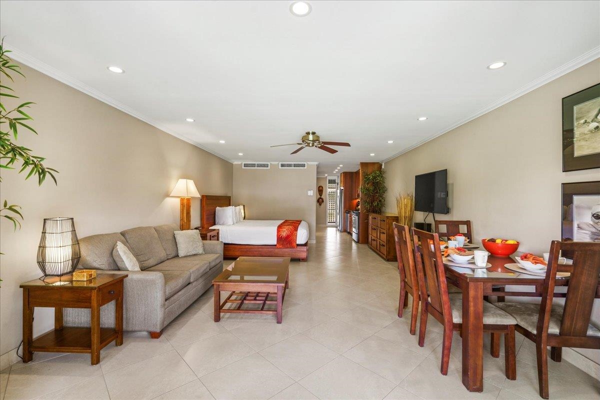 Maui Eldorado II condo # J-211, Lahaina, Hawaii - photo 11 of 36