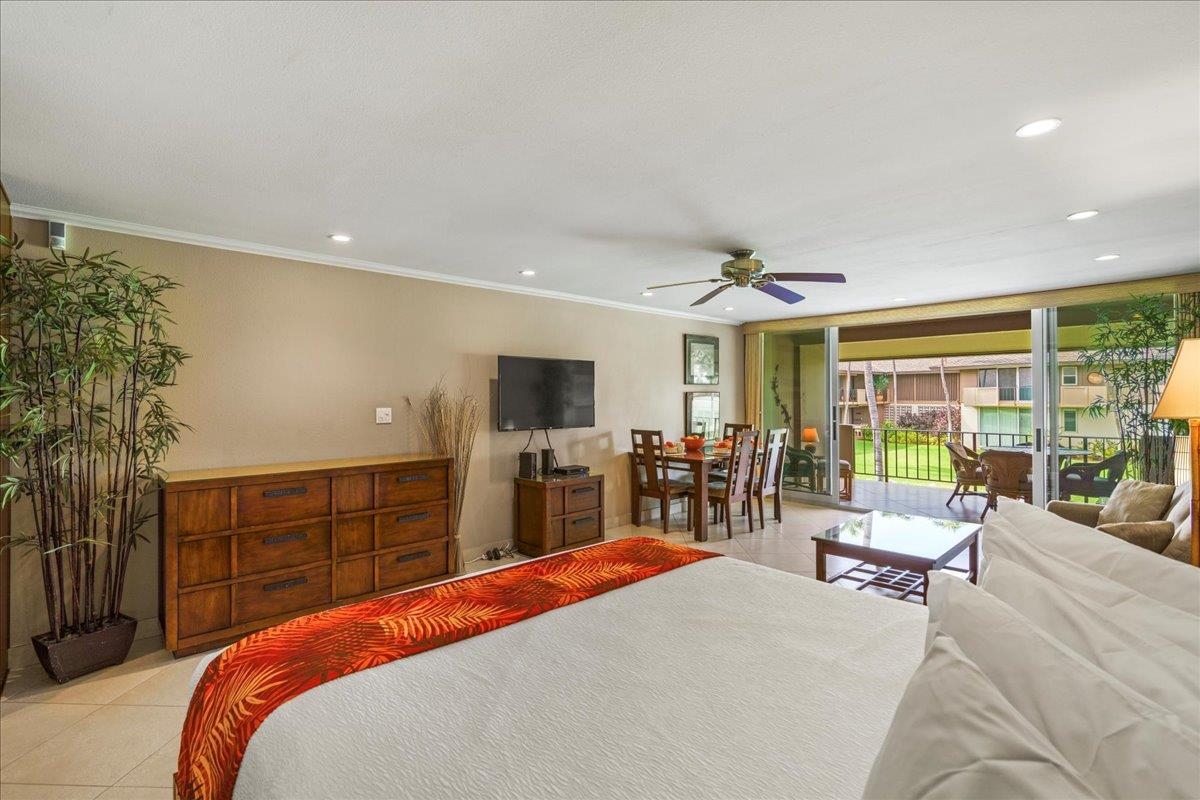 Maui Eldorado II condo # J-211, Lahaina, Hawaii - photo 15 of 36