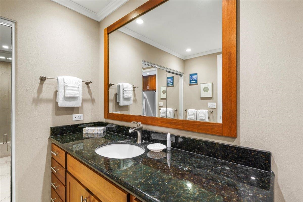 Maui Eldorado II condo # J-211, Lahaina, Hawaii - photo 16 of 36