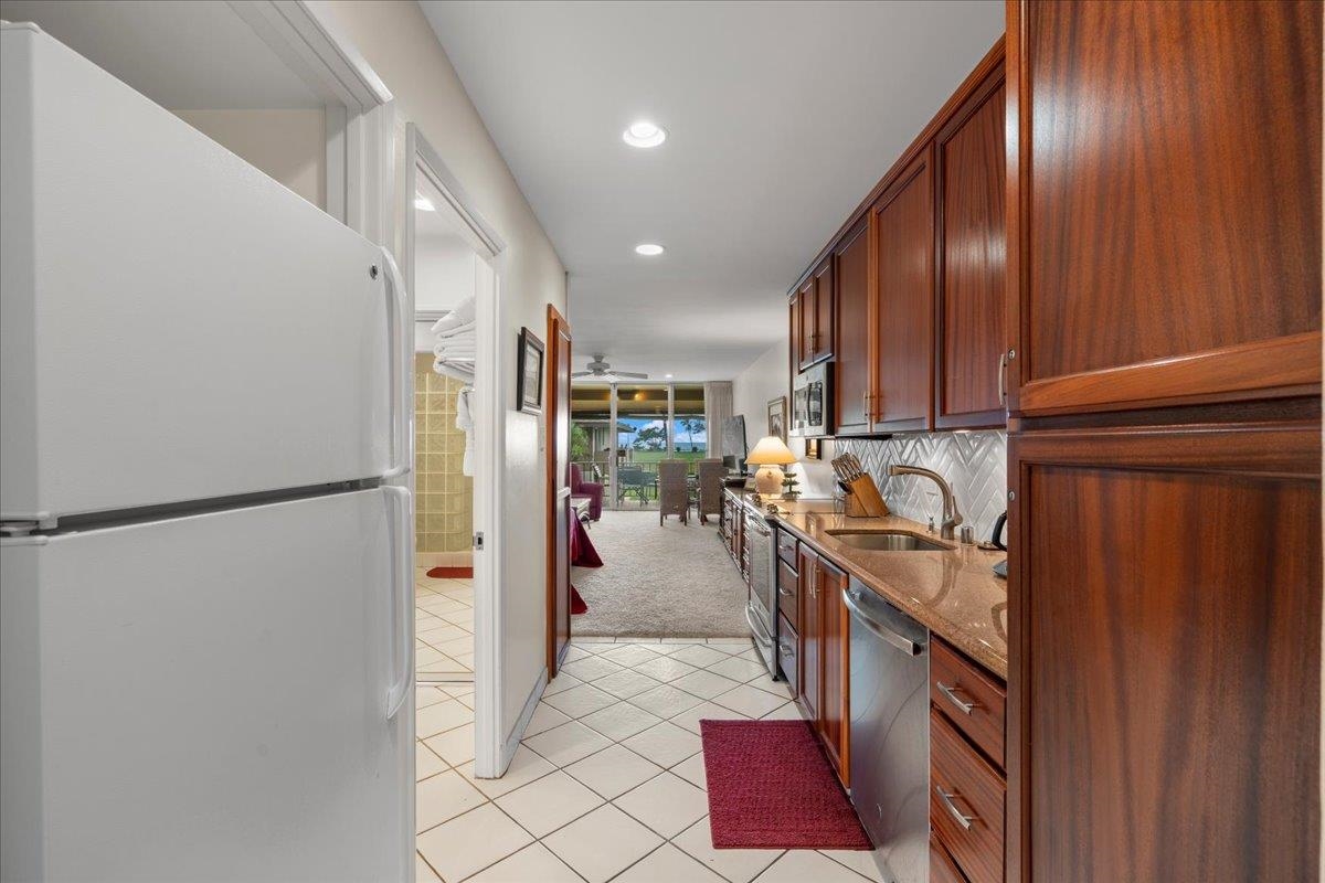 Maui Eldorado I condo # J-219, Lahaina, Hawaii - photo 9 of 38