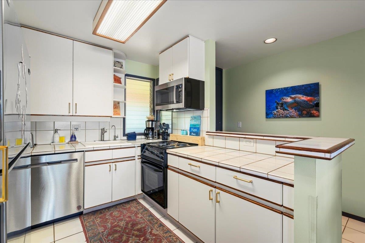 Maui Eldorado I condo # L-202, Lahaina, Hawaii - photo 6 of 47