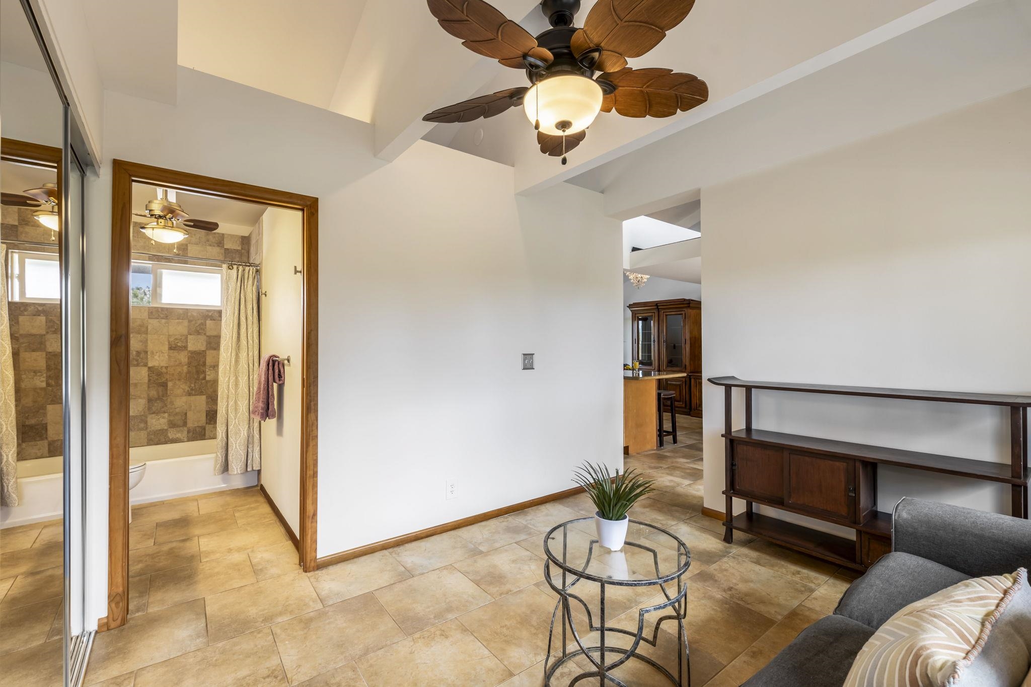 2670  Kanakanui Rd Keonekai Heights, Kihei home - photo 14 of 42