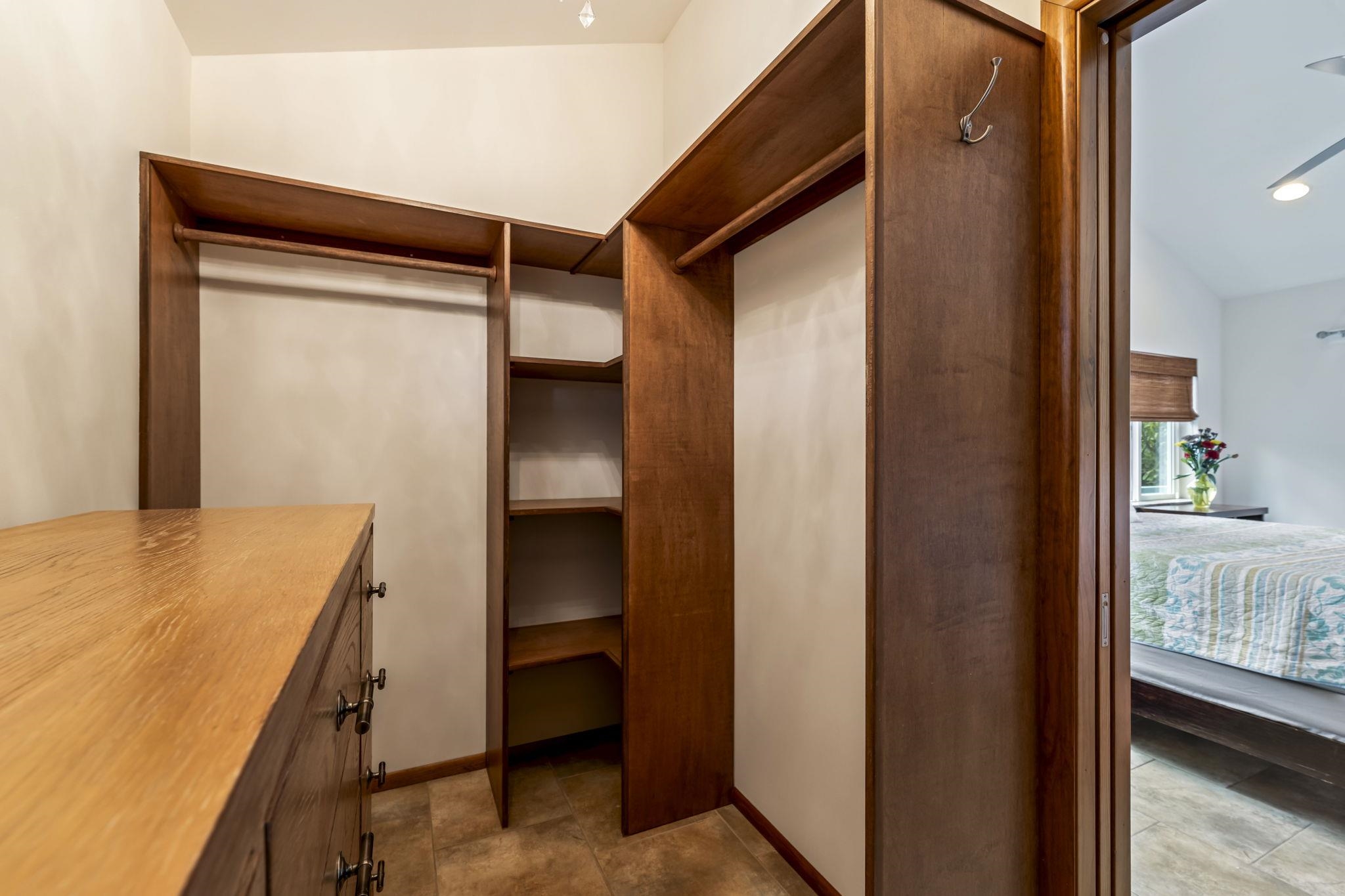 2670  Kanakanui Rd Keonekai Heights, Kihei home - photo 18 of 42