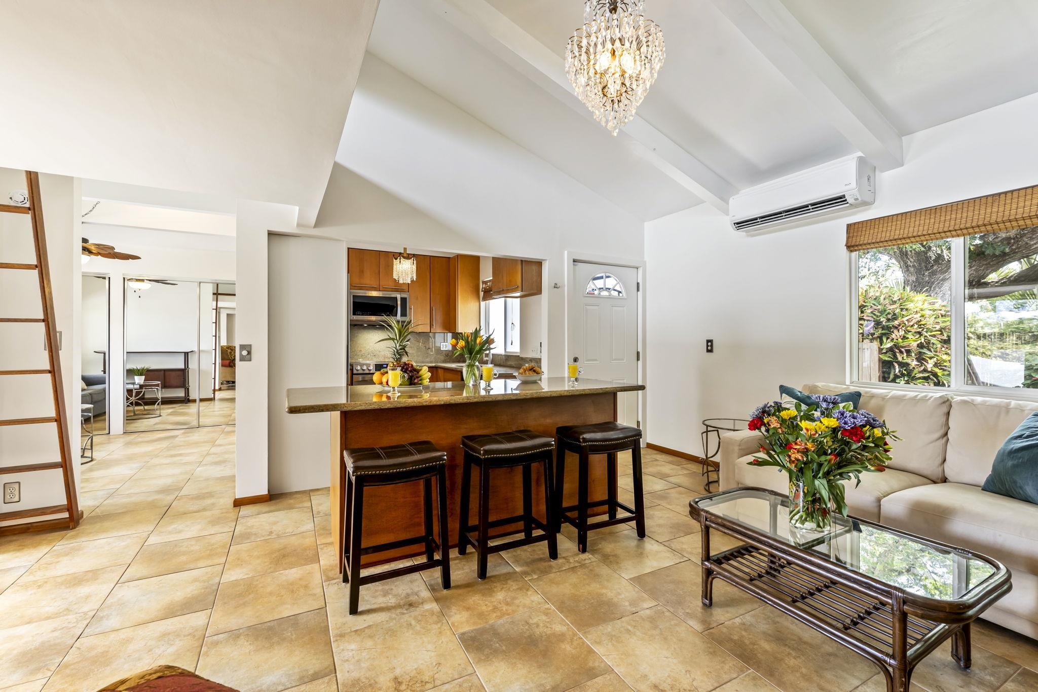 2670  Kanakanui Rd Keonekai Heights, Kihei home - photo 5 of 42