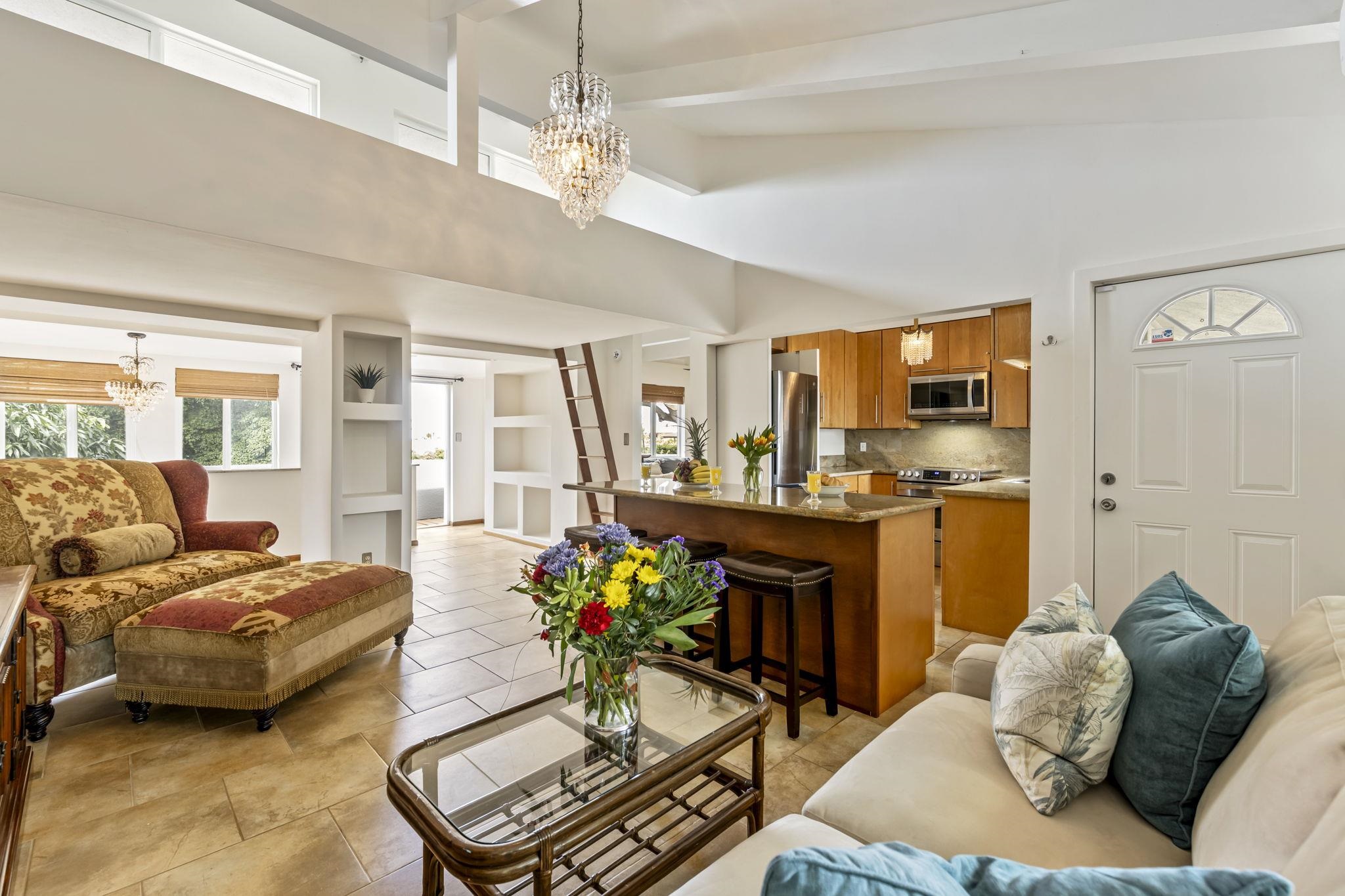 2670  Kanakanui Rd Keonekai Heights, Kihei home - photo 6 of 42