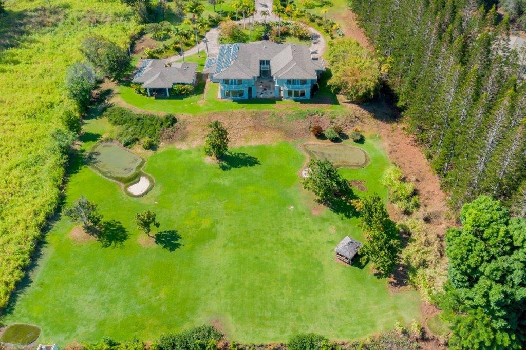 2673  Kamaile St Wailuku, Wailuku home - photo 2 of 46