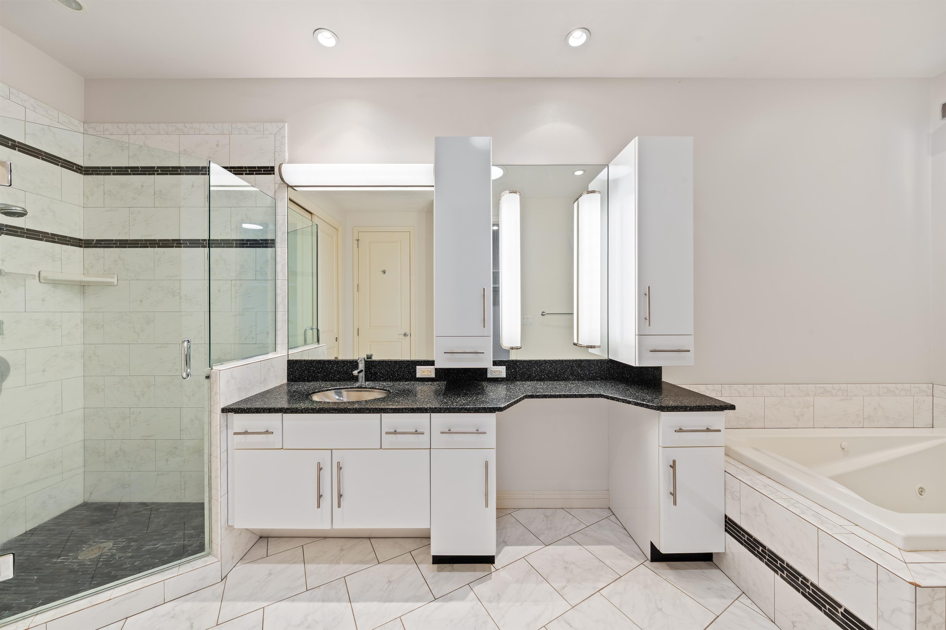 2673  Kamaile St Wailuku Country Estates, Wailuku home - photo 19 of 50