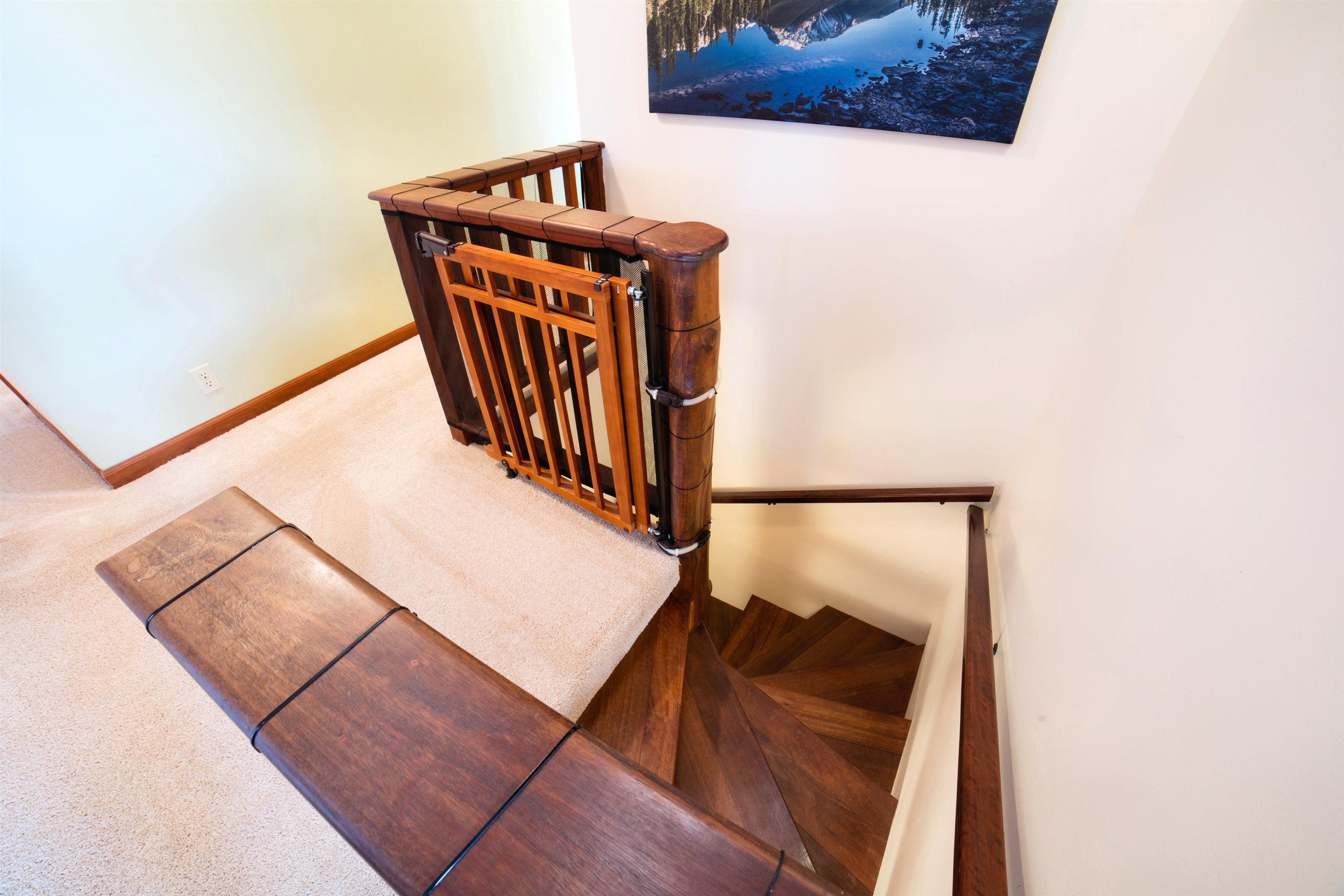 2679  Kamelani Loop Country Club Estate, Pukalani home - photo 32 of 50