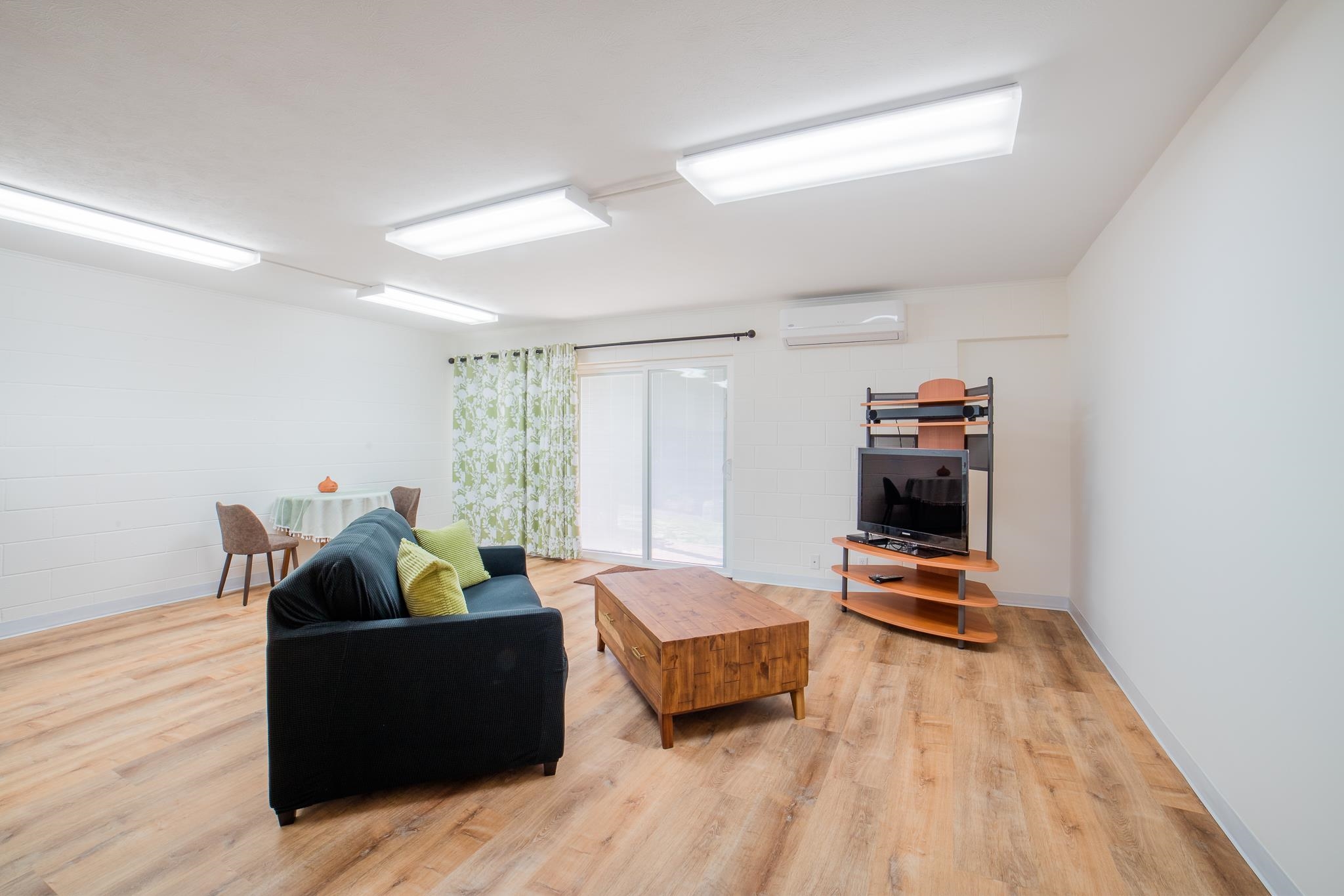 2679  Kamelani Loop Country Club Estate, Pukalani home - photo 35 of 50