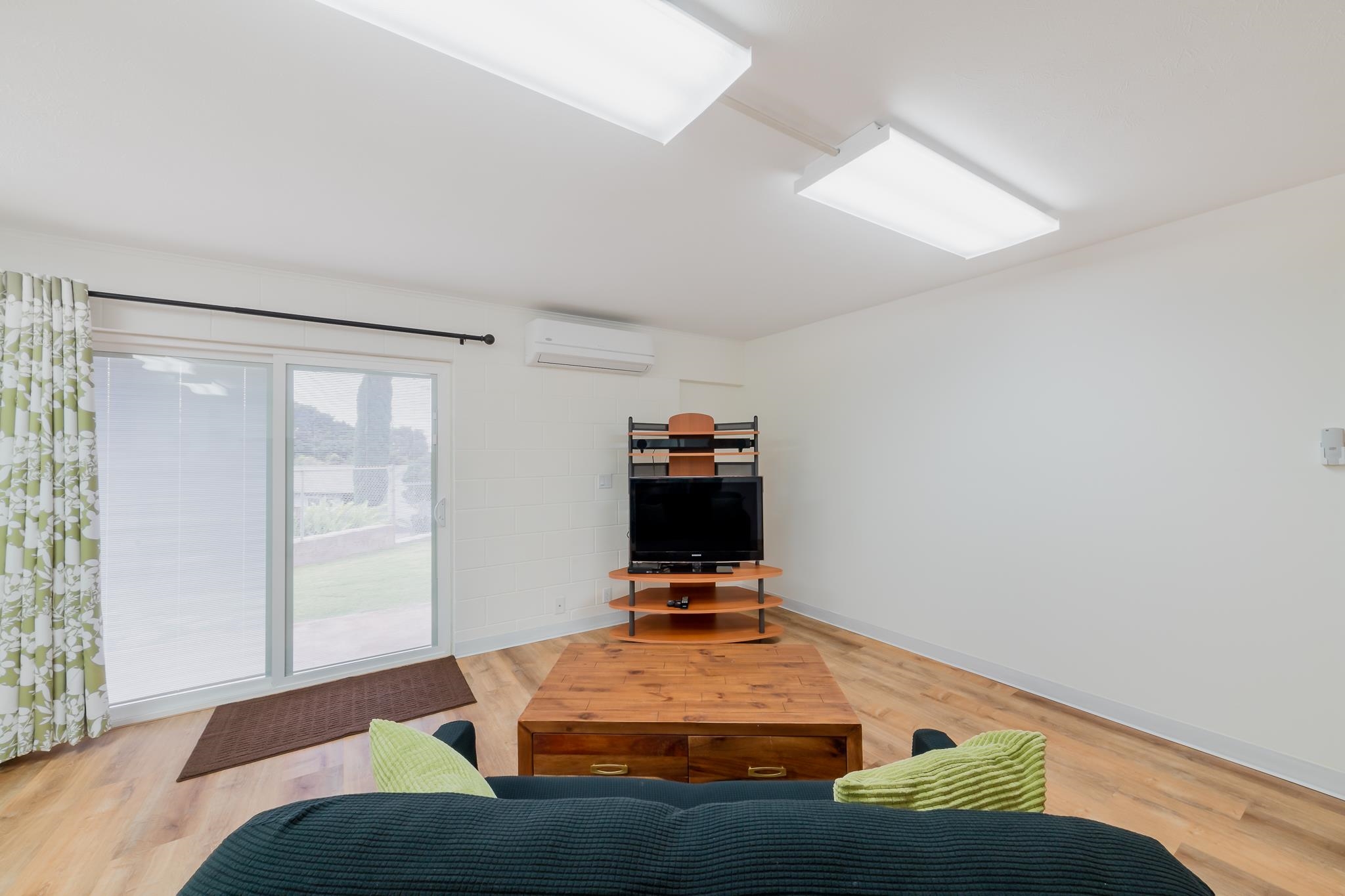 2679  Kamelani Loop Country Club Estate, Pukalani home - photo 36 of 50