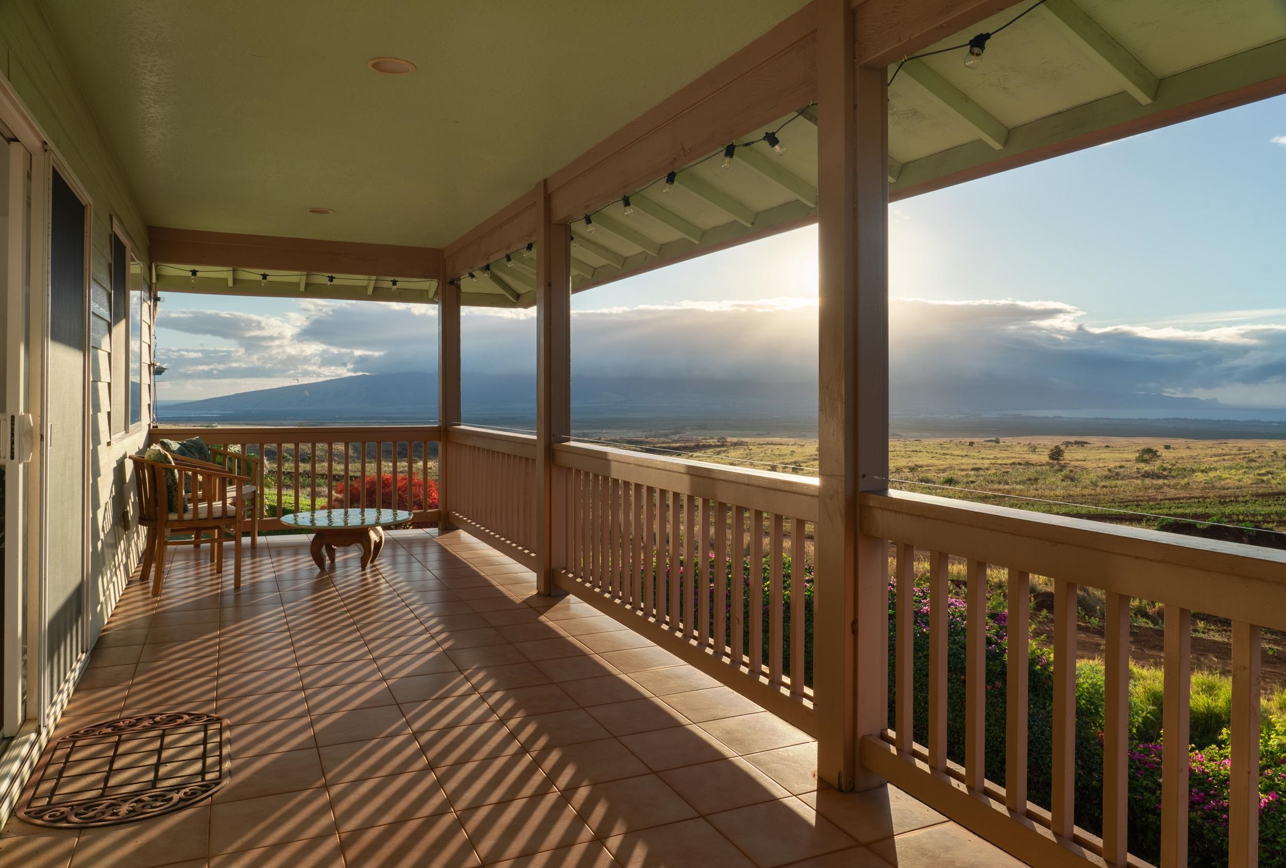 2689  Palalani Pl Pukalani Terrace, Pukalani home - photo 2 of 44