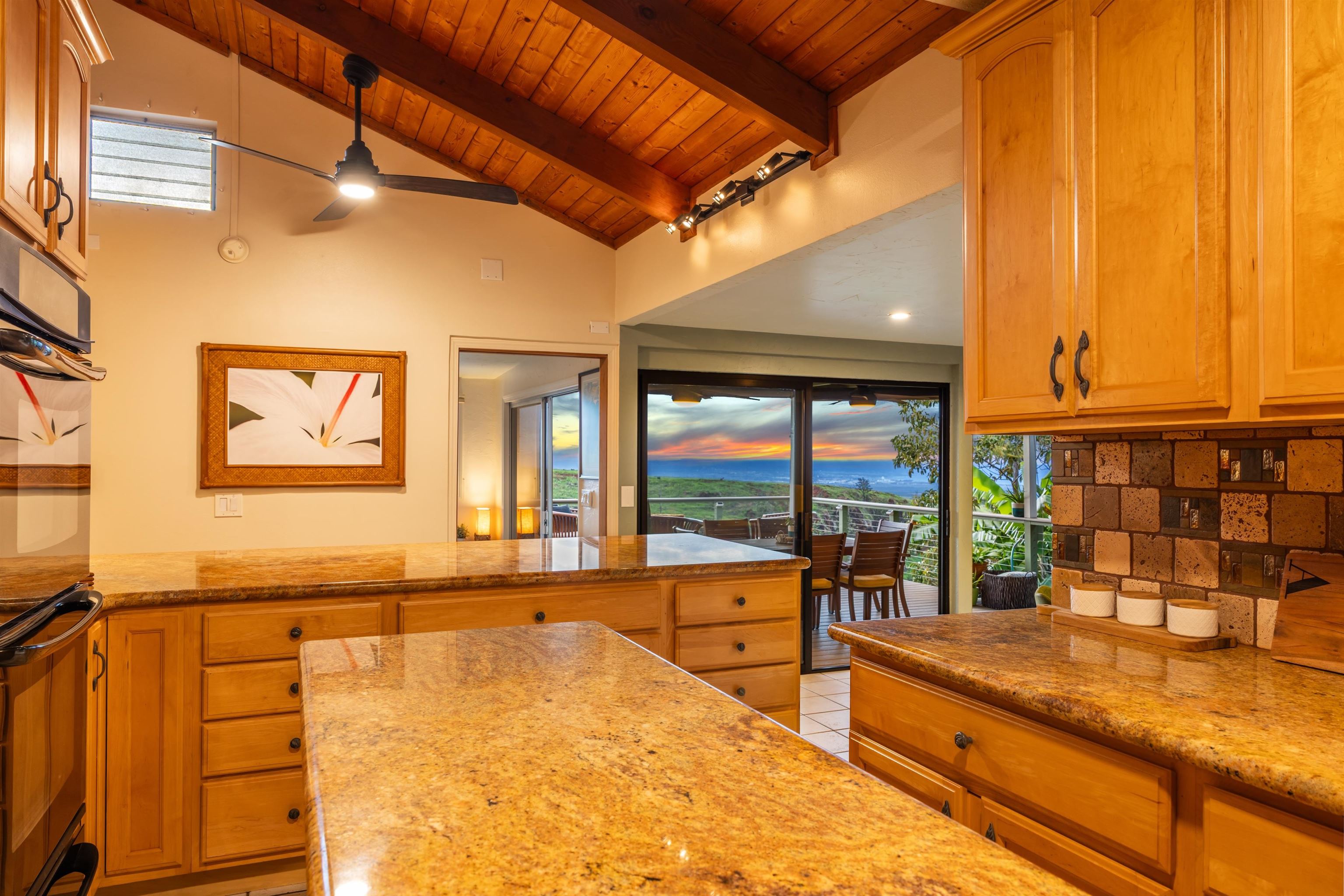 2690  Akalani Loop Pukalani, Pukalani home - photo 41 of 46