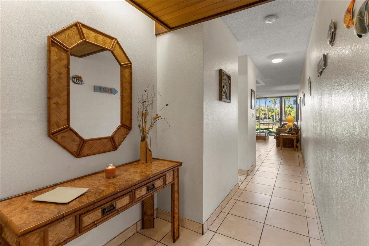 Kamaole Sands condo # 10-108, Kihei, Hawaii - photo 31 of 50