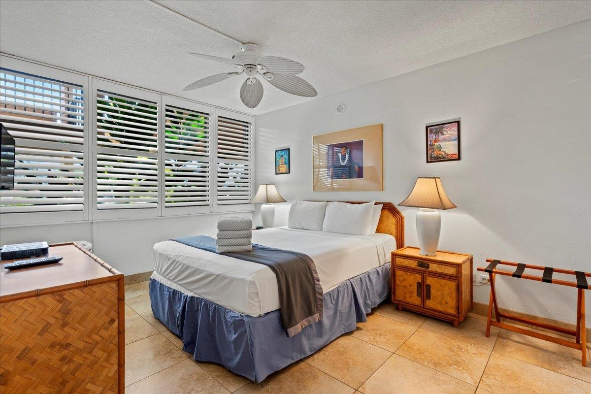 Kamaole Sands condo # 10-108, Kihei, Hawaii - photo 32 of 50