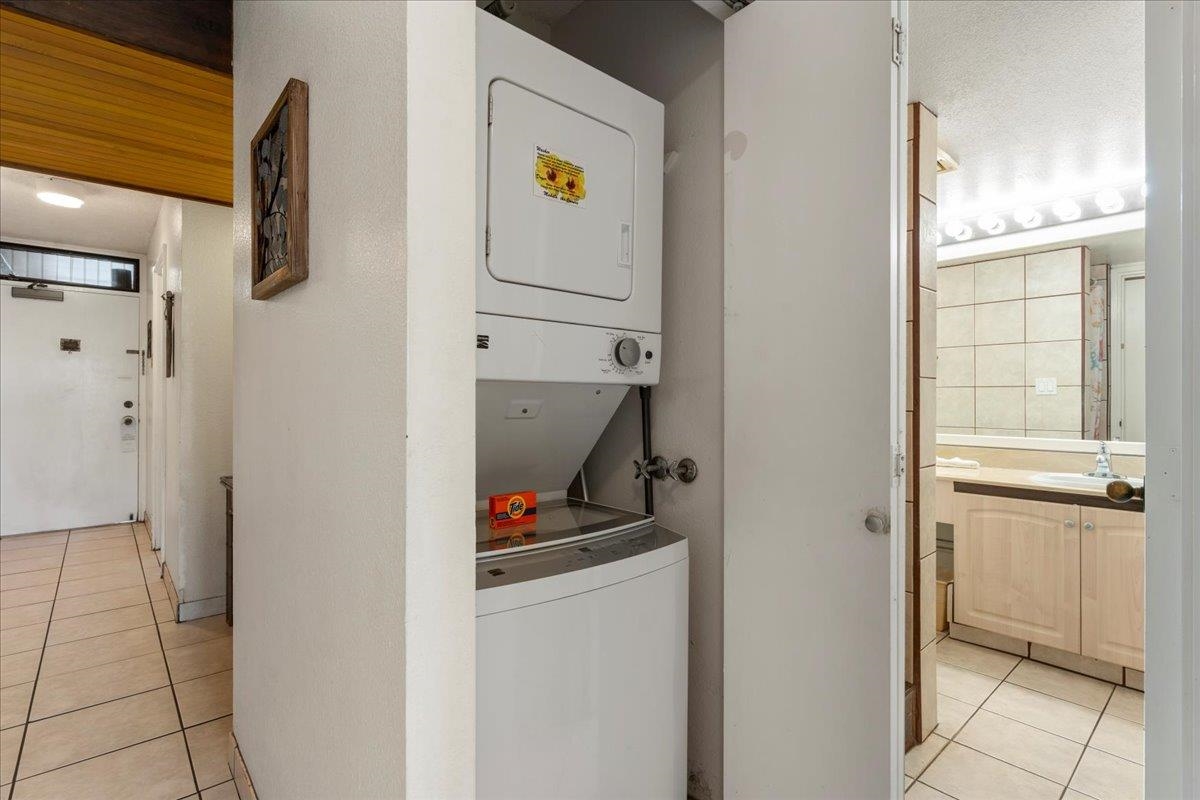 Kamaole Sands condo # 10-108, Kihei, Hawaii - photo 39 of 50