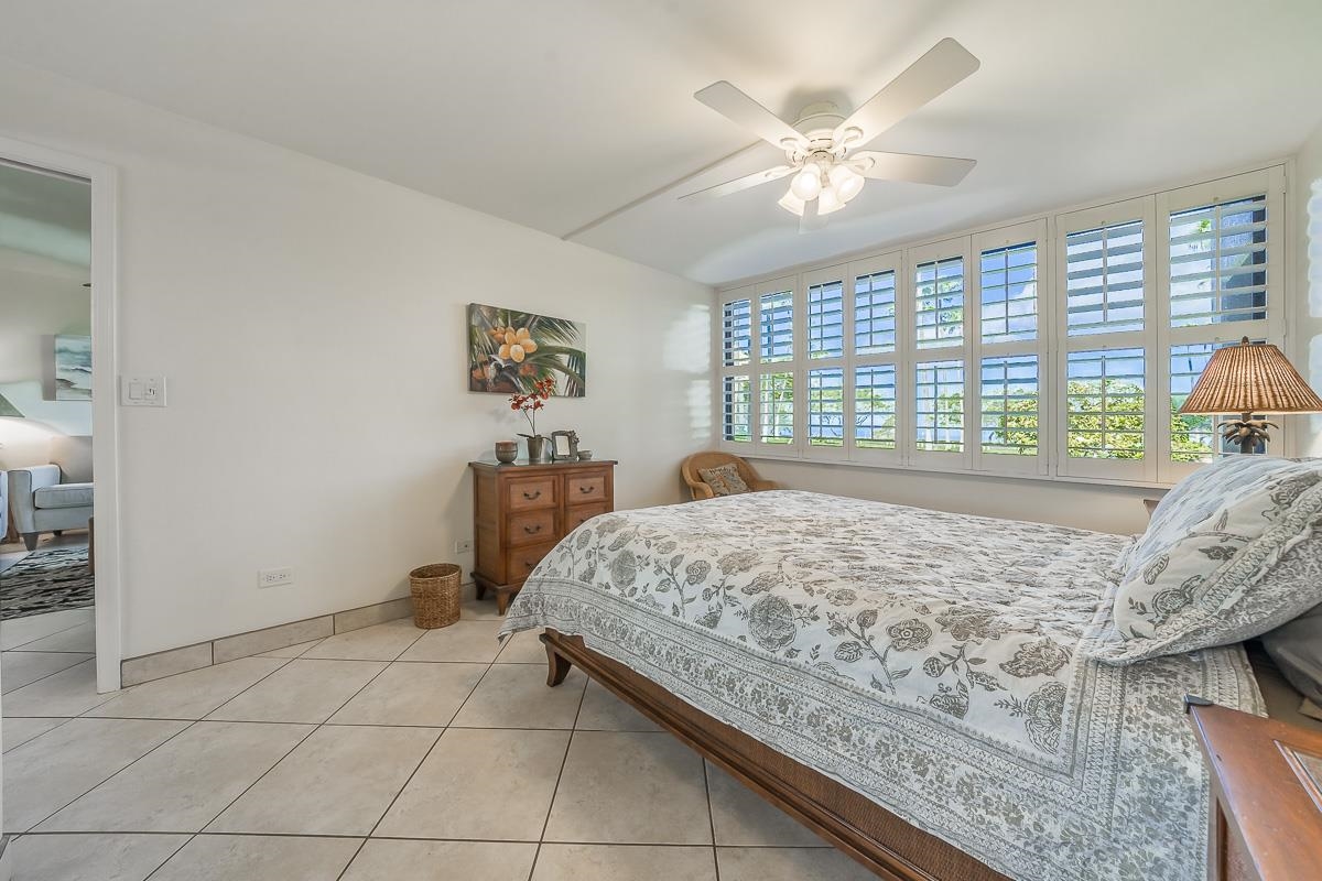 Kamaole Sands condo # 10-116, Kihei, Hawaii - photo 16 of 30