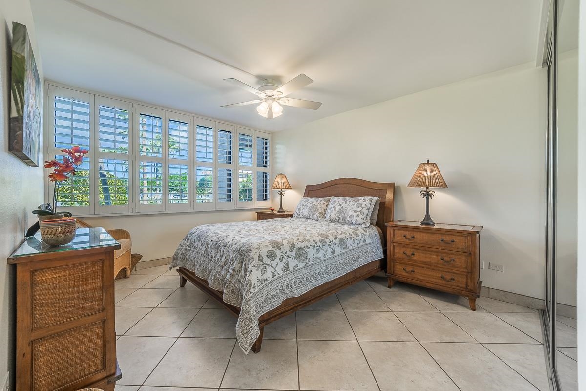 Kamaole Sands condo # 10-116, Kihei, Hawaii - photo 4 of 30