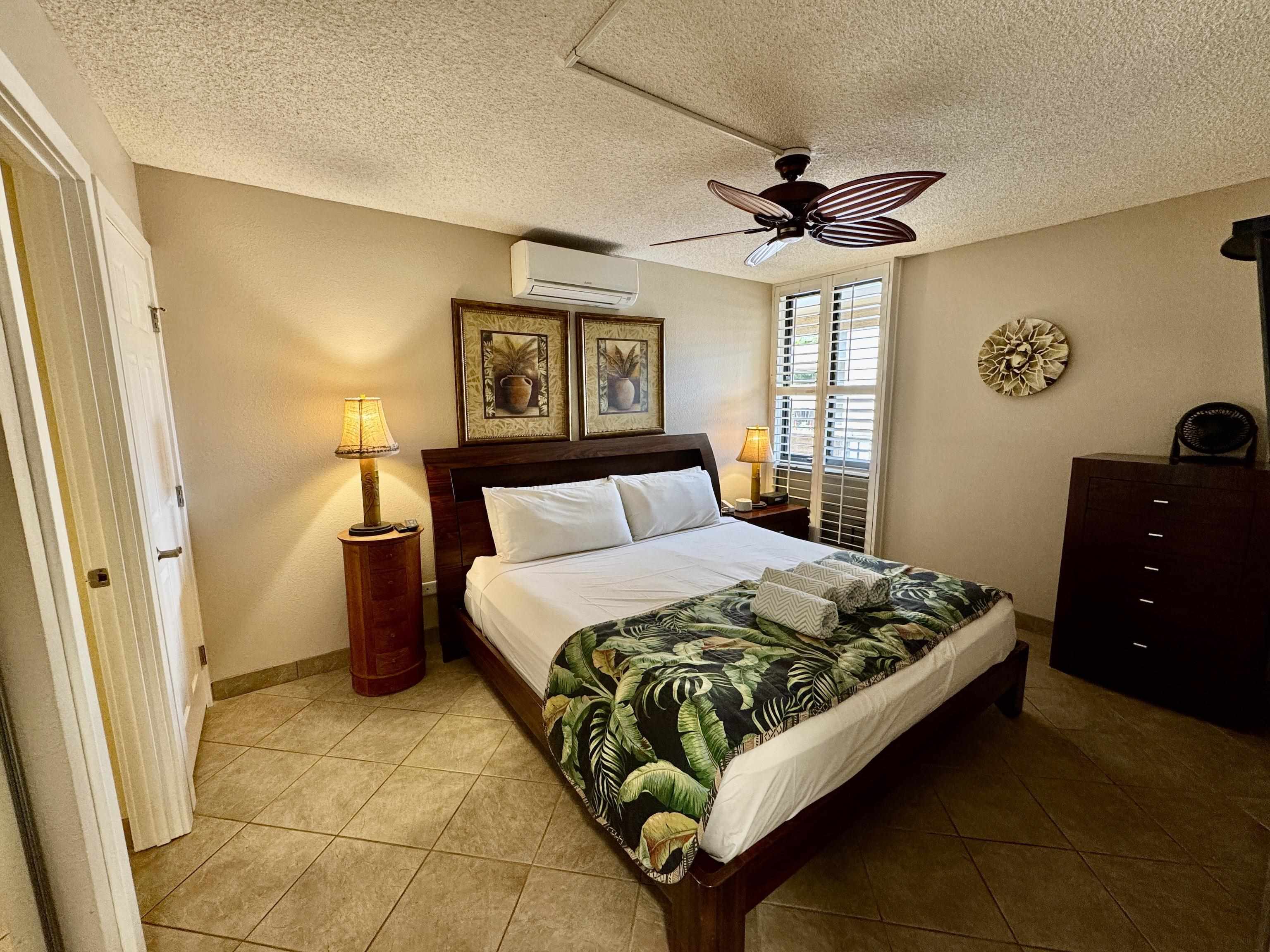 Kamaole Sands condo # 10213, Kihei, Hawaii - photo 21 of 37