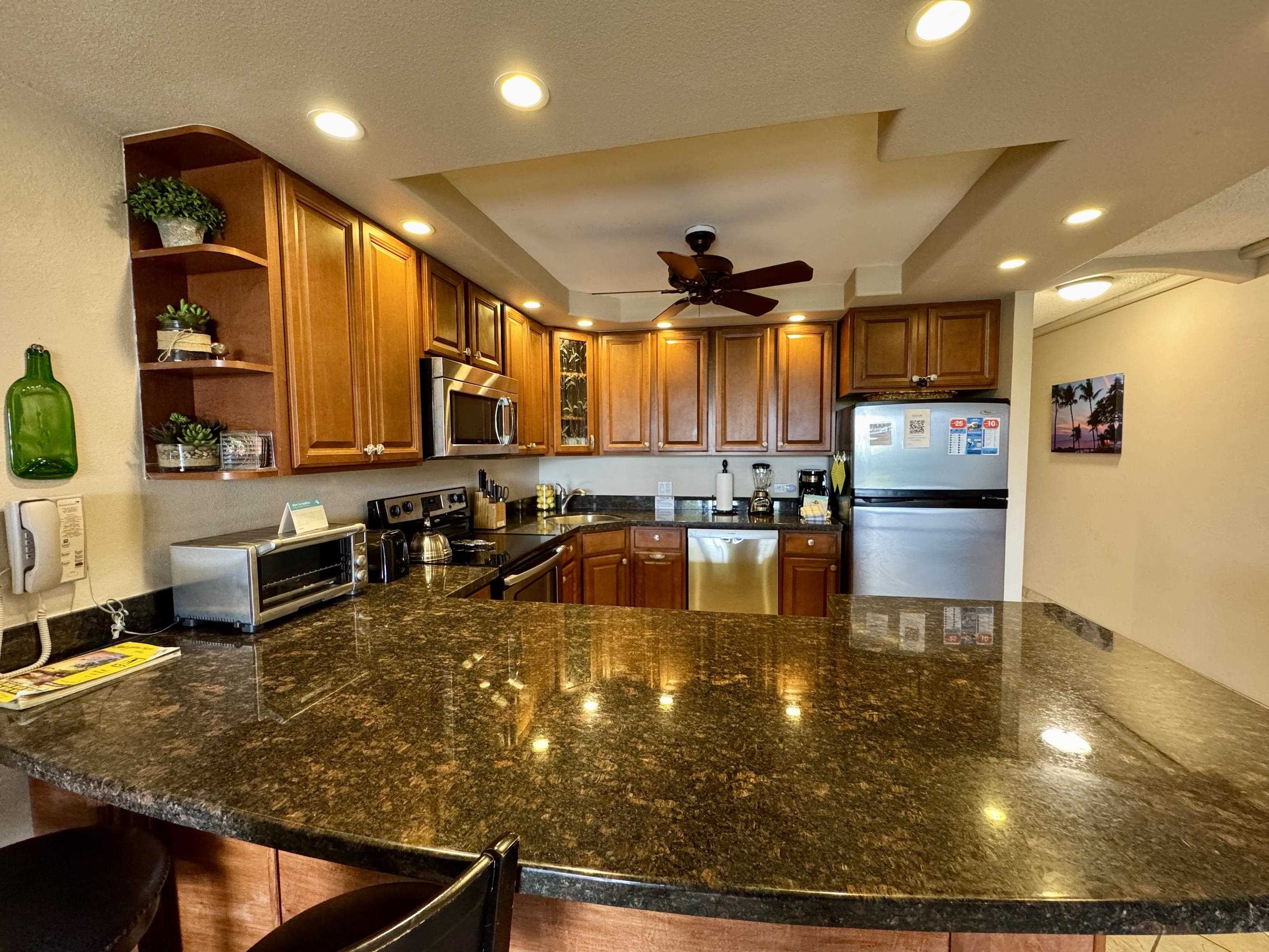 Kamaole Sands condo # 10213, Kihei, Hawaii - photo 6 of 37