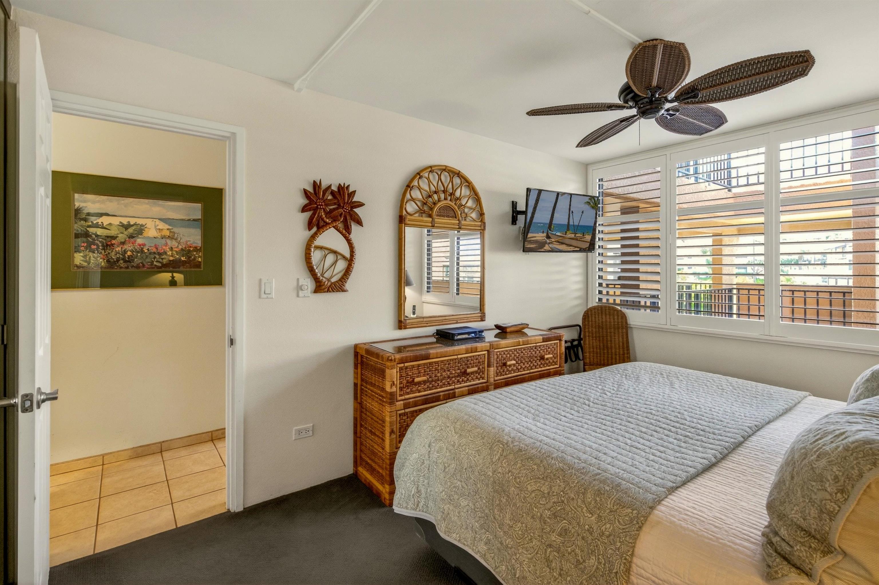 Kamaole Sands condo # 10-308, Kihei, Hawaii - photo 20 of 42