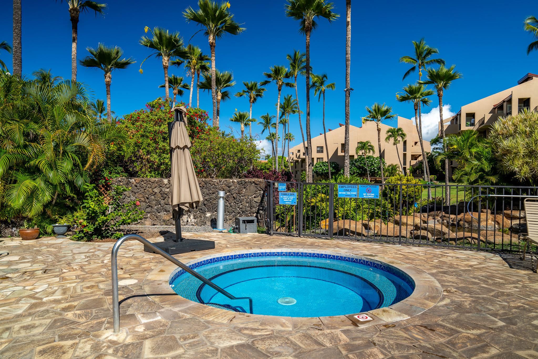Kamaole Sands condo # 10-308, Kihei, Hawaii - photo 27 of 42