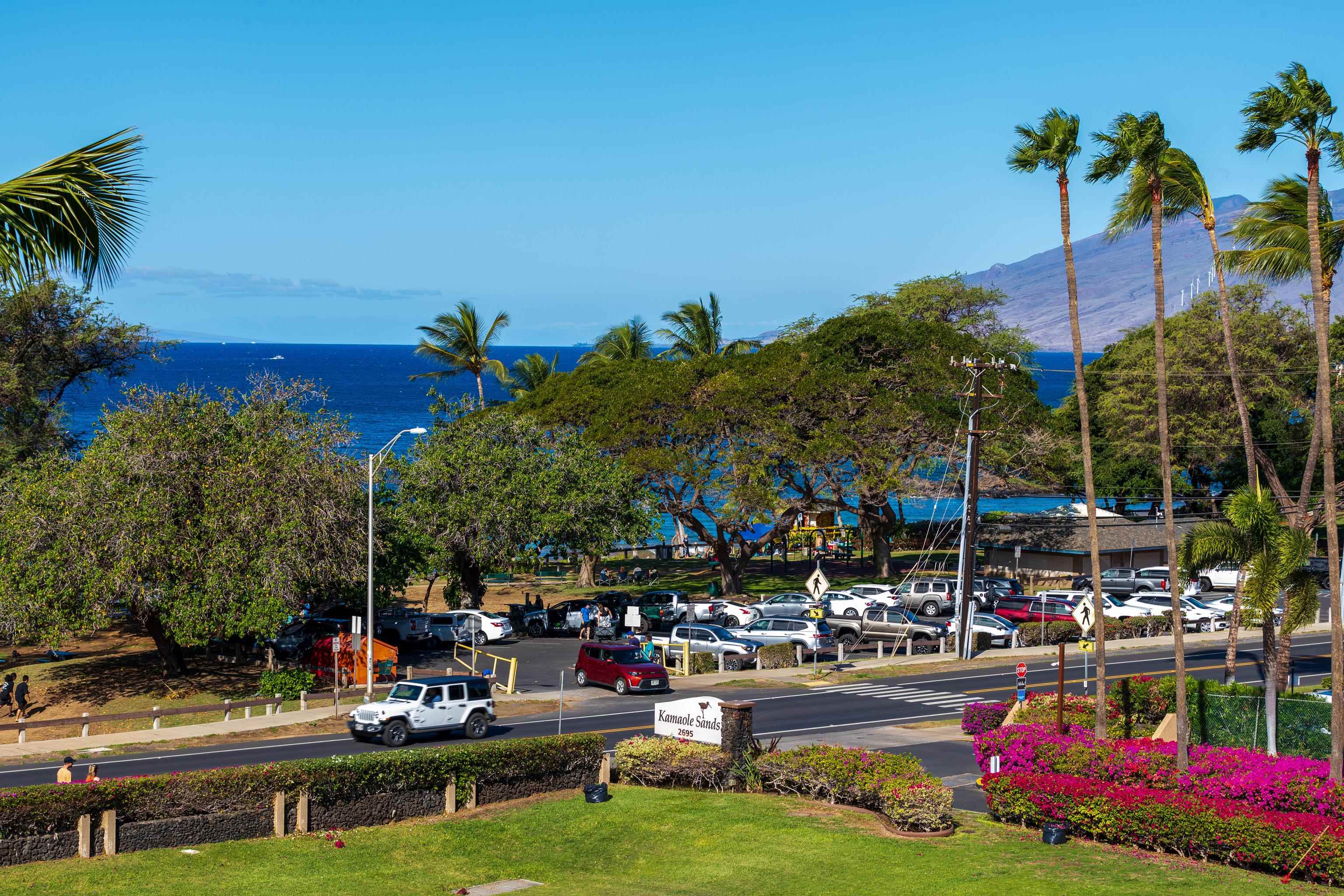 Kamaole Sands condo # 10-408, Kihei, Hawaii - photo 23 of 50