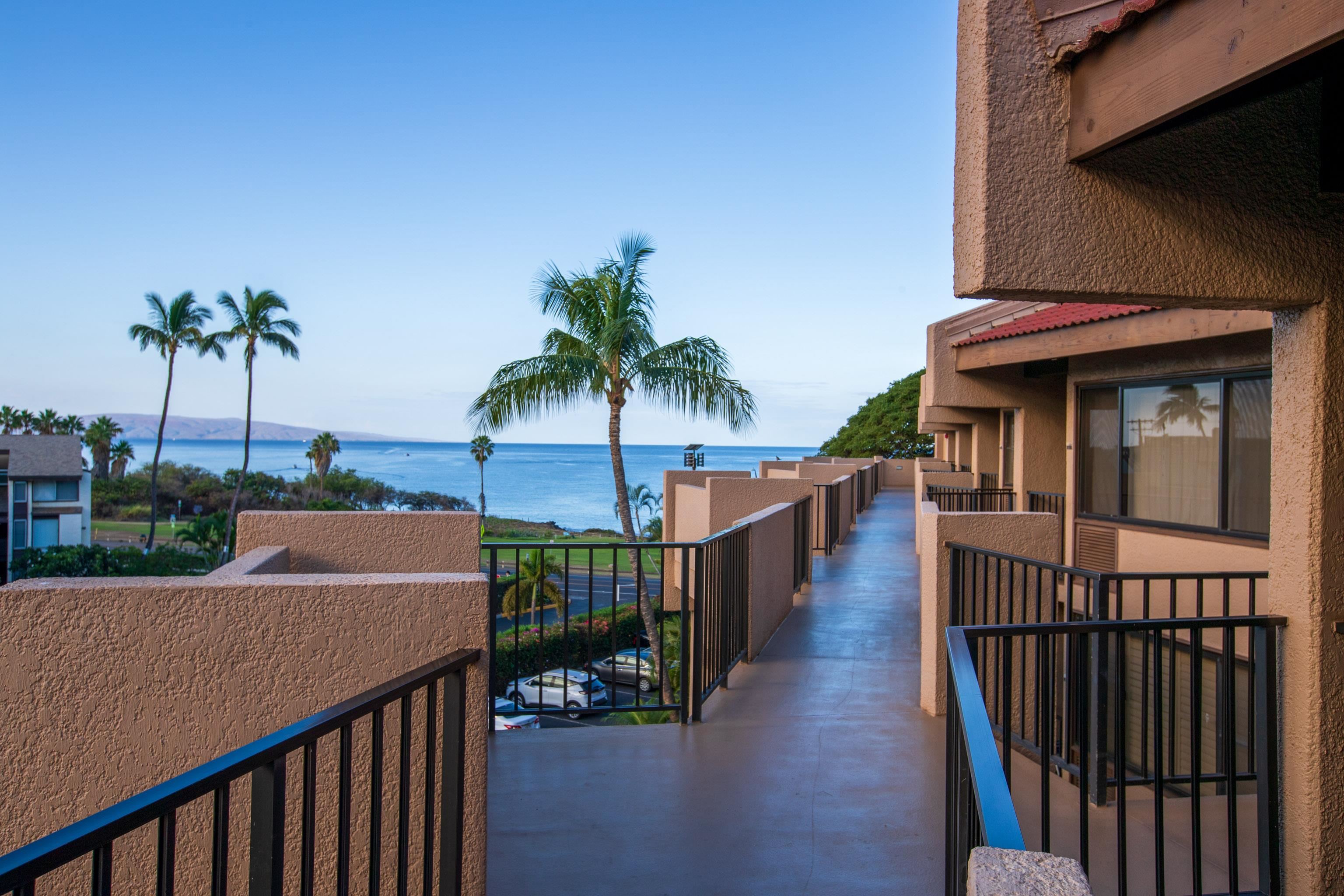 Kamaole Sands condo # 10-408, Kihei, Hawaii - photo 31 of 50